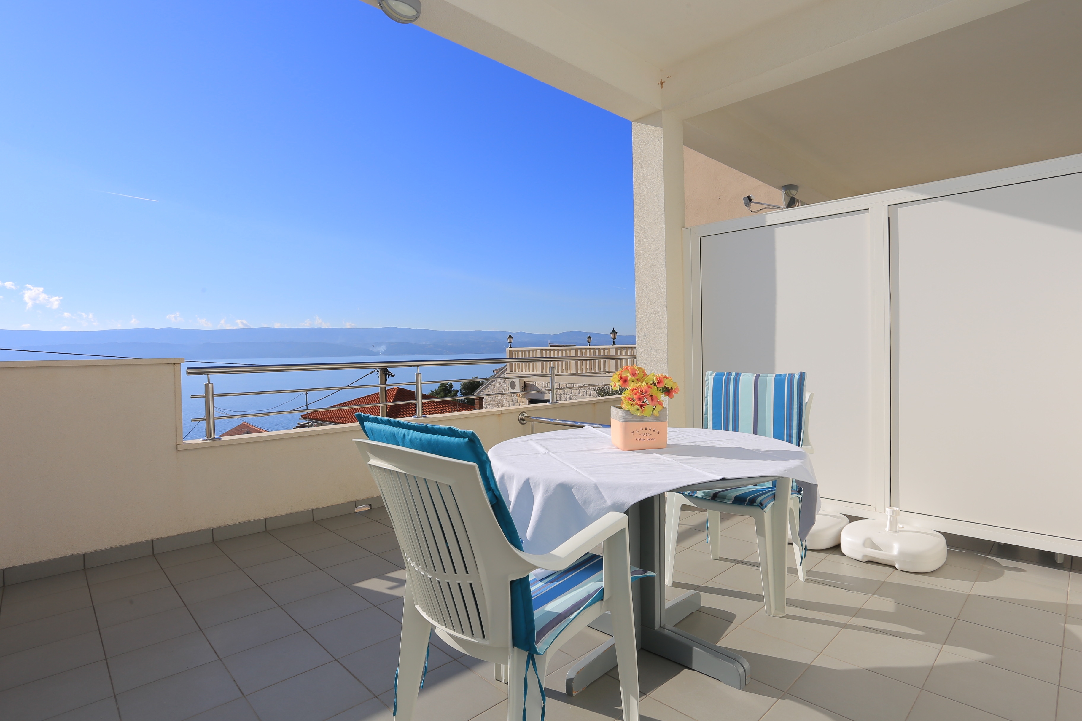 Studio flat with terrace and sea view Stanići, Omiš (AS-2764-a)