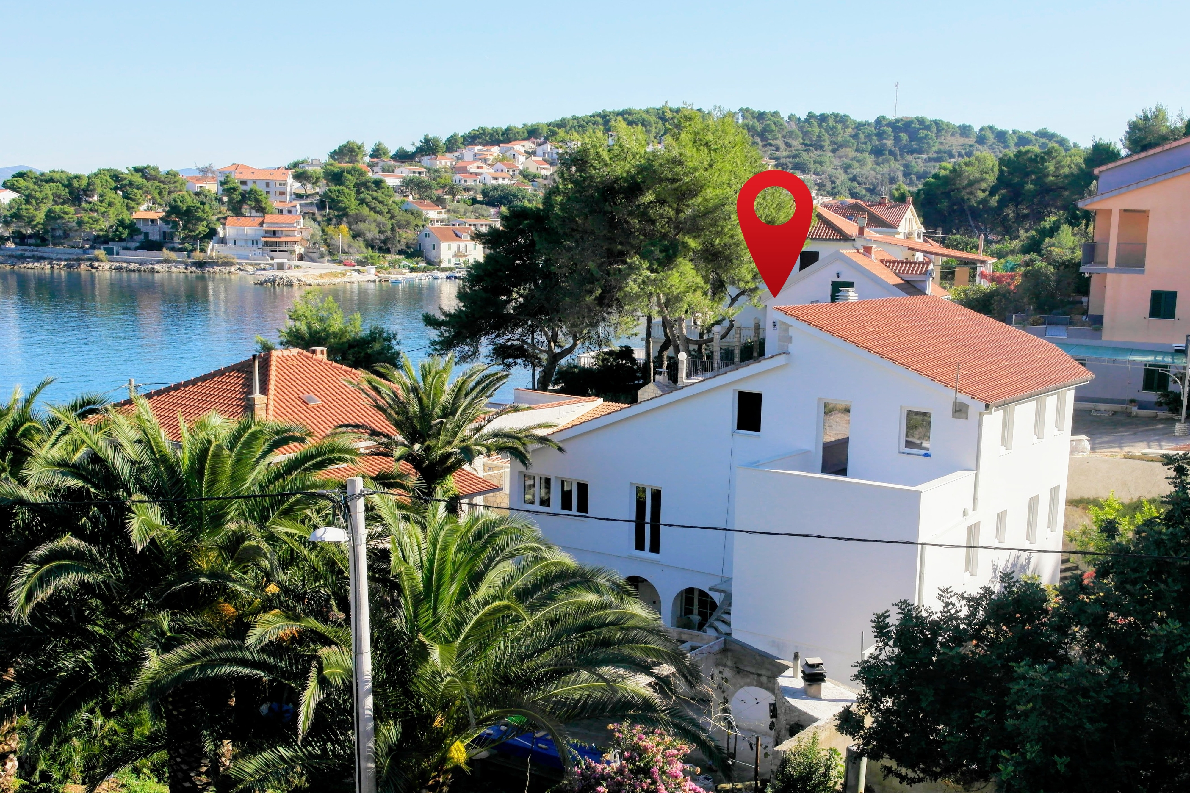 Appartement de trois chambres prés de la plage Stomorska, Solta (A-27653-a)