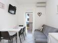 Blagovaonica Podstrana, Blagovaonica u smještaju tipa apartment, dostupna klima, kućni ljubimci dozvoljeni i WiFi.