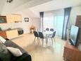 Podstrana, Гостиная в размещении типа apartment, Домашние животные допускаются и WiFi.