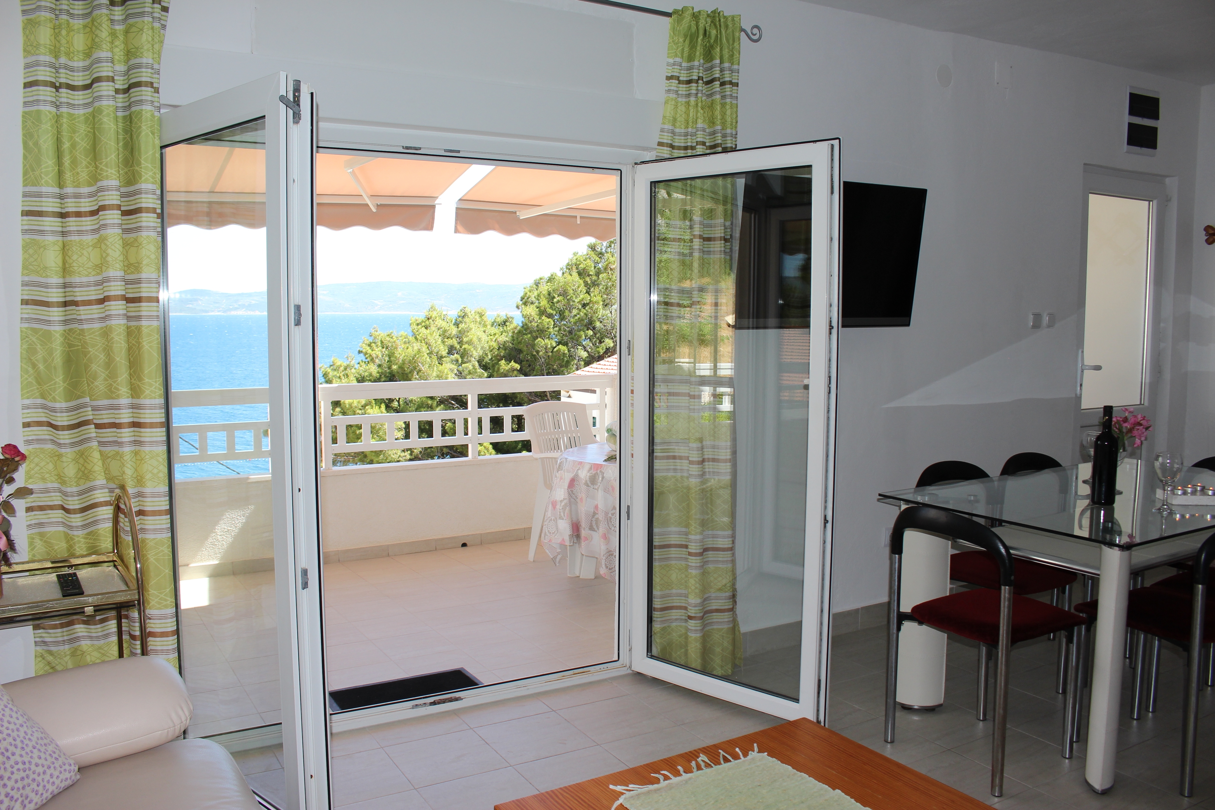 Top Omiš Mimice Top Omiš Mimice