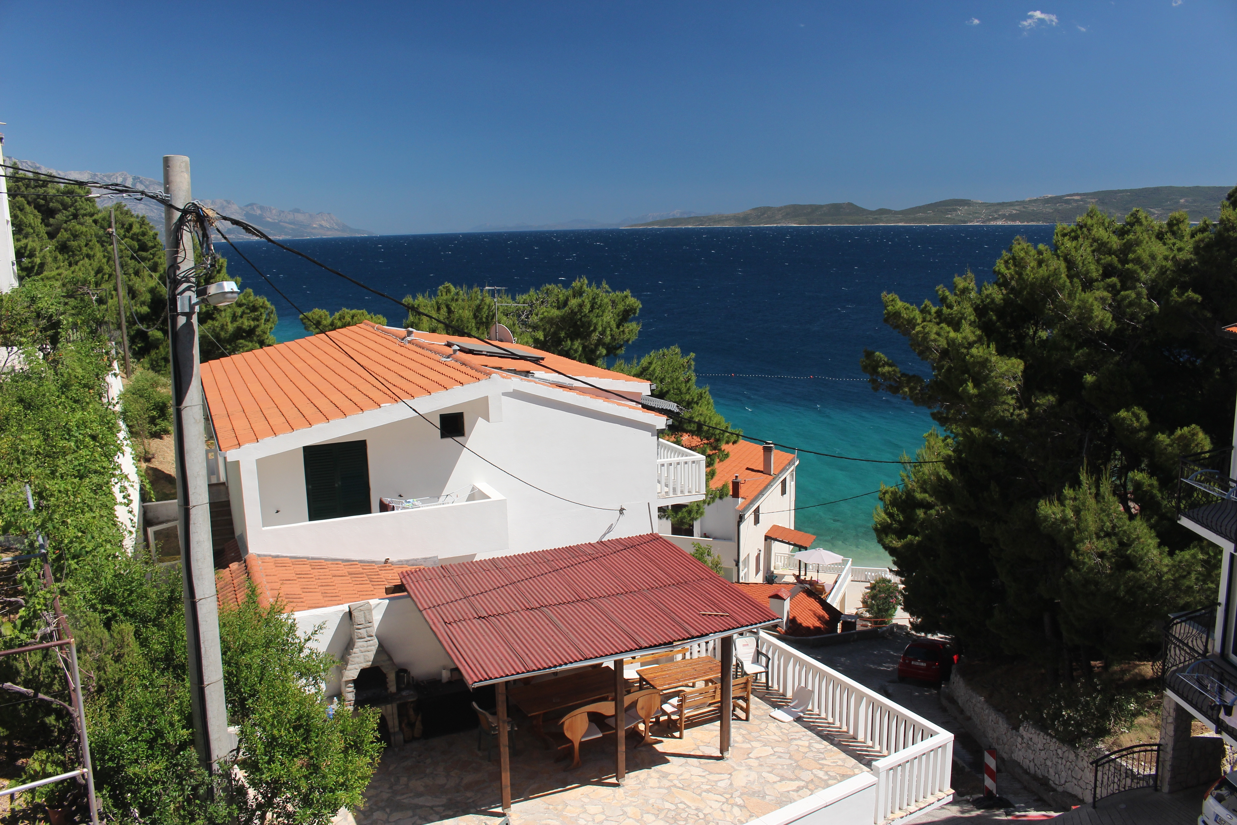 Three bedroom apartment near beach Mimice, Omiš  A-b