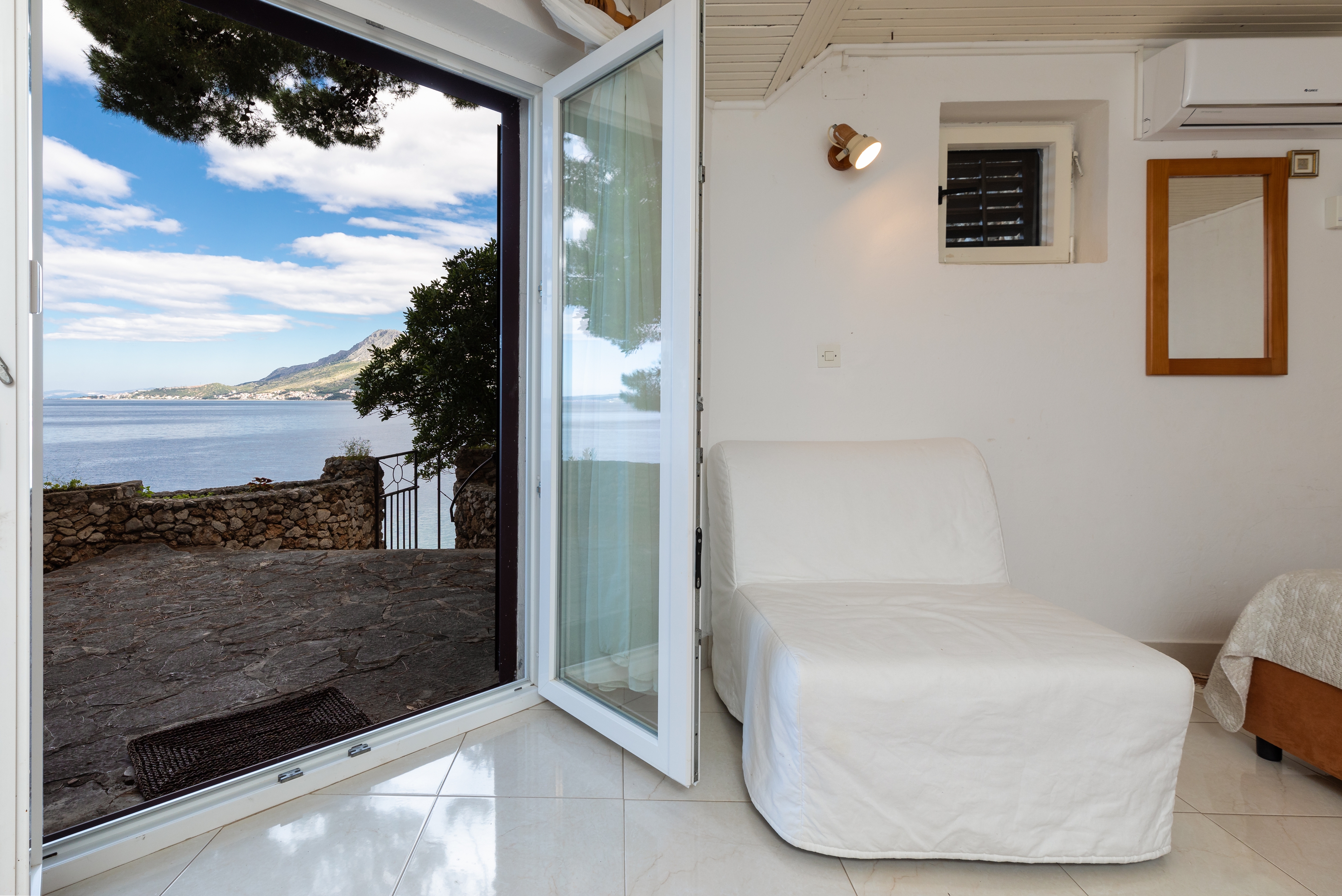 Top Omiš Nemira Top Omiš Nemira