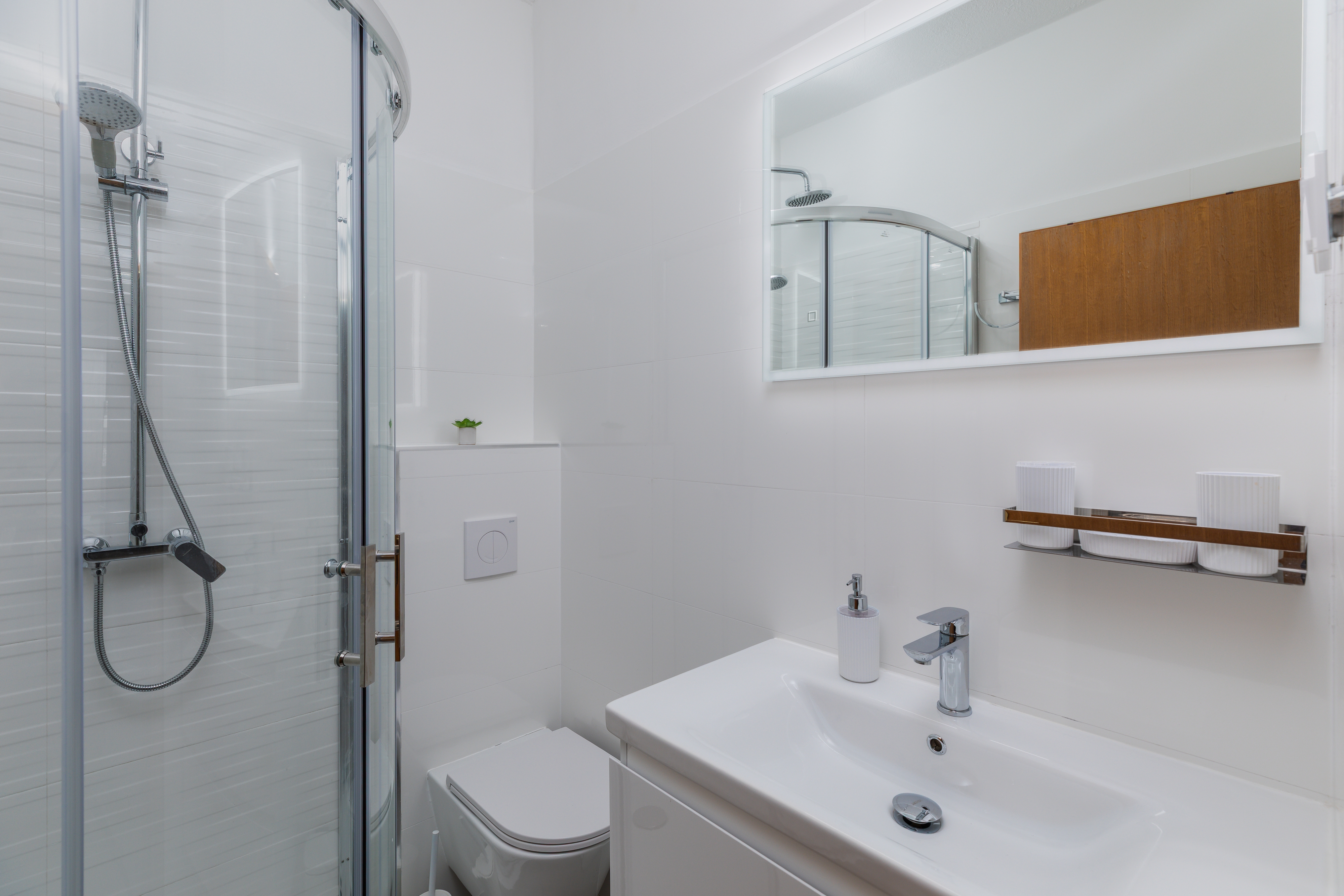 Two bedroom apartment with balcony and sea view Duće, Omiš  A-a