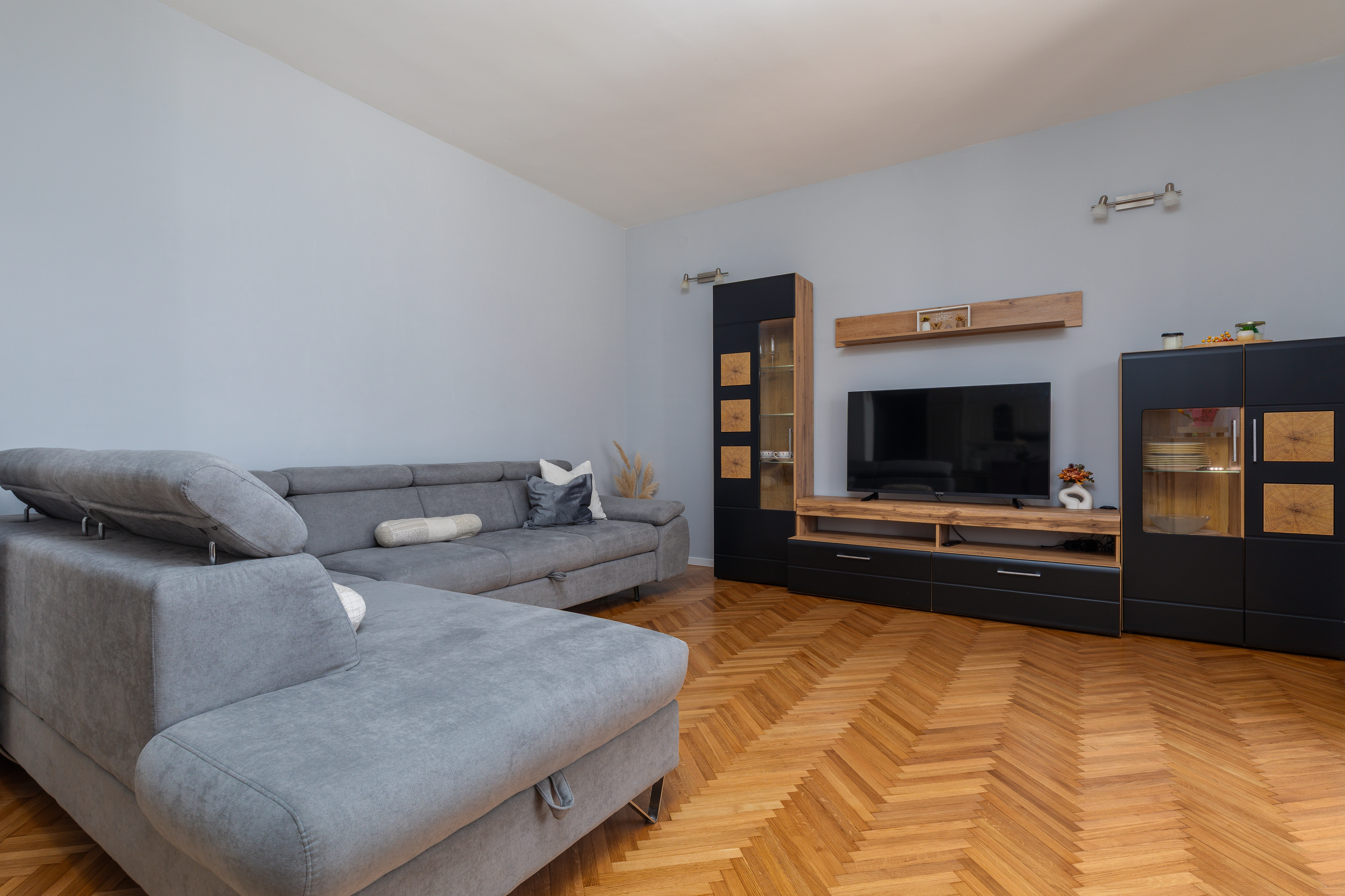 Two bedroom apartment with terrace and sea view Duće, Omiš (A-2778-c) Two bedroom apartment with terrace and sea view Duće, Omiš (A-2778-c)