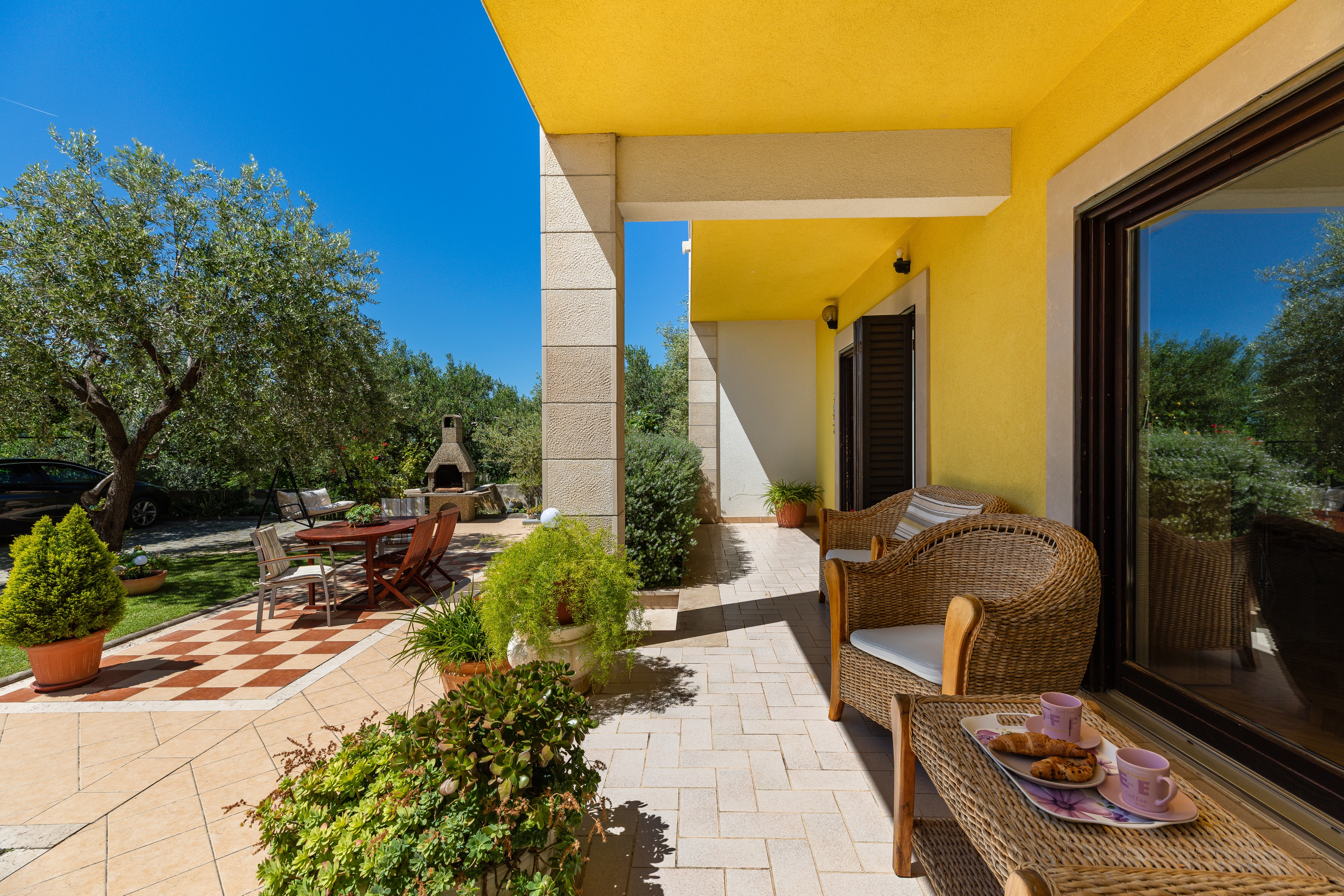 Two bedroom apartment with terrace and sea view Duće, Omiš (A-2778-c) Two bedroom apartment with terrace and sea view Duće, Omiš (A-2778-c)