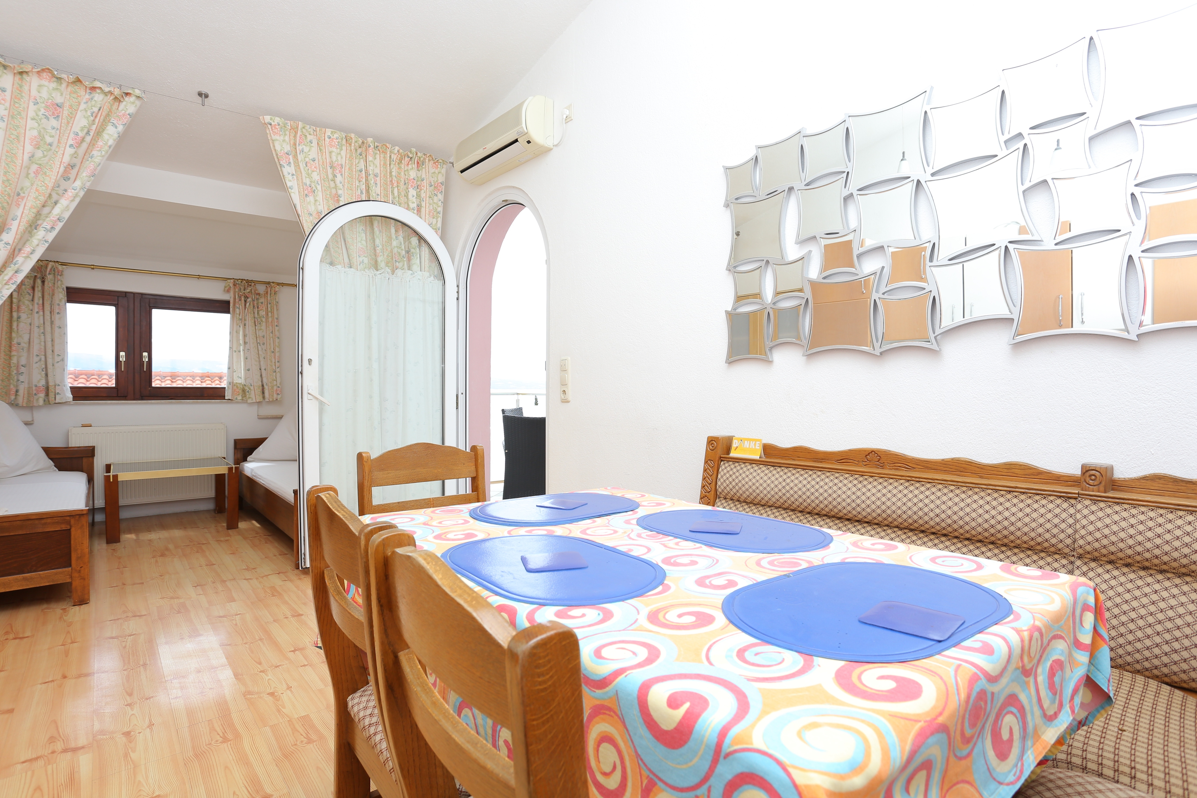 Top Omiš Nemira Top Omiš Nemira