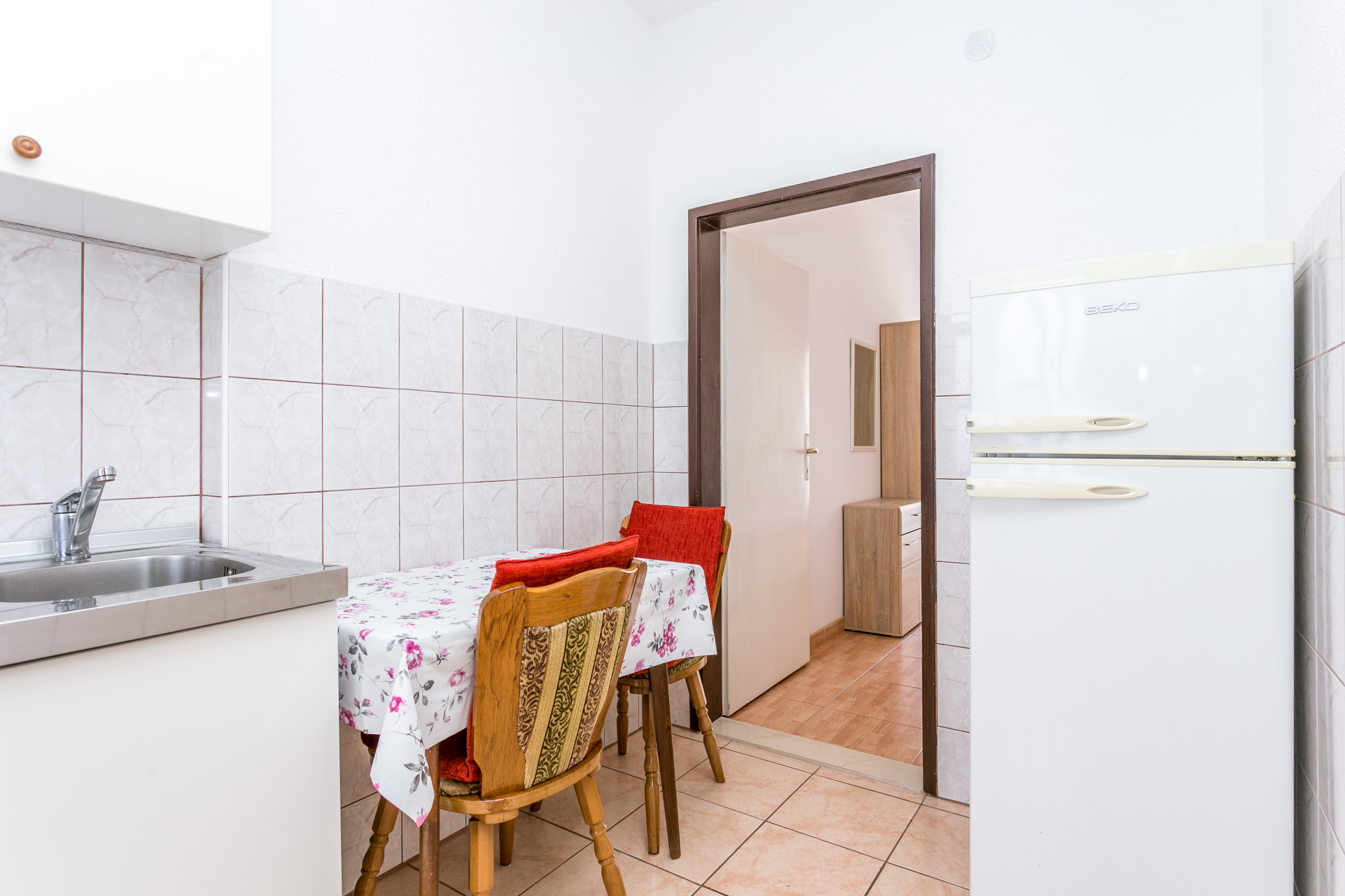 One bedroom apartment with balcony Podaca, Makarska (A-2783-b)