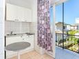 Podaca, Kitchen in the apartment, WiFi.