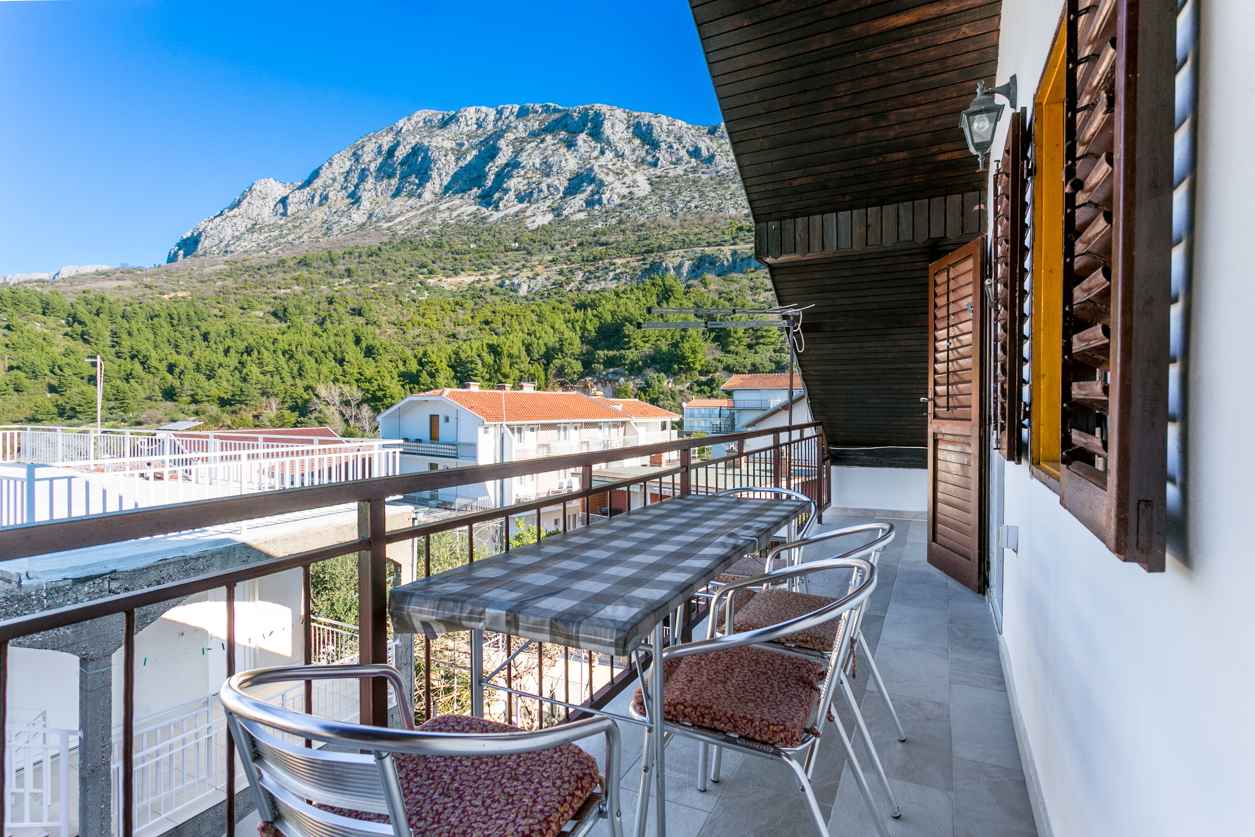 Two bedroom apartment with balcony and sea view Podaca, Makarska  A-d