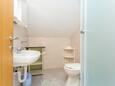 Ванная комната Podaca, Ванная комната в размещении типа apartment, WiFi.
