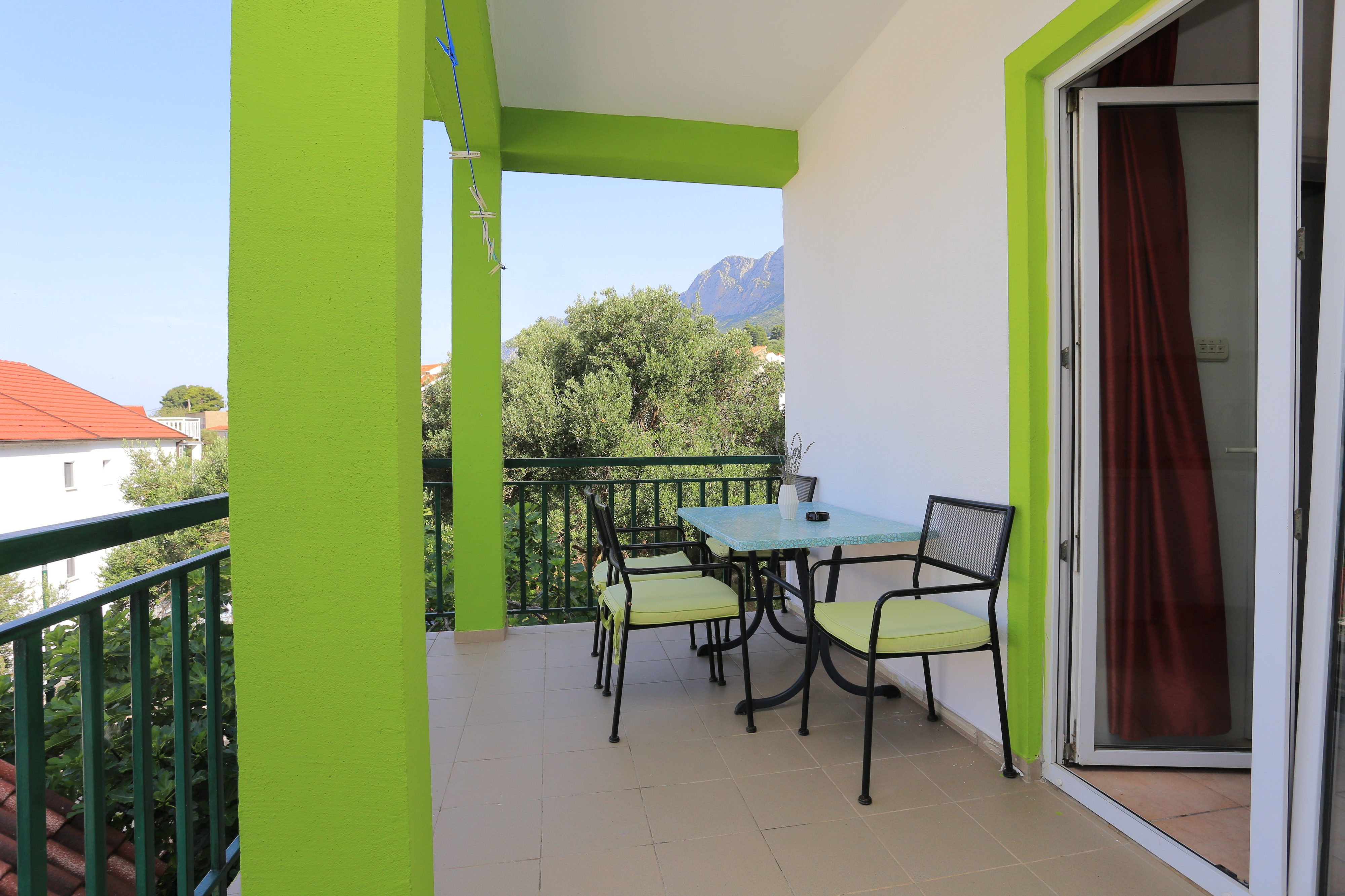 Garçonnière avec la terrasse et la vue sur le mer Gradac, Makarska (AS-2784-b)