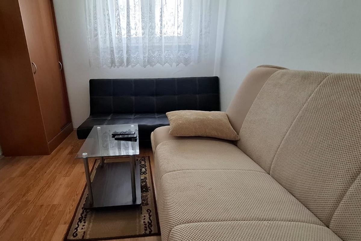 Appartement dune chambre avec la terrasse et la vue sur le mer Vir - Lozice, Vir (A-27844-a)
