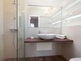Ванная комната Podgora, Ванная комната в размещении типа studio-apartment, WiFi.