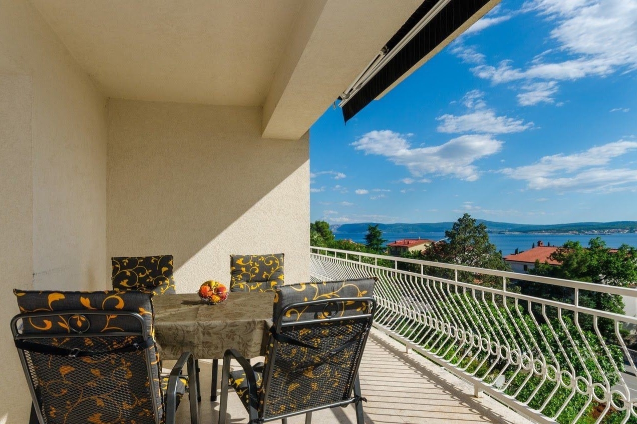 Appartement de deux chambres avec une piscine Dramalj, Crikvenica (A-27983-a)
