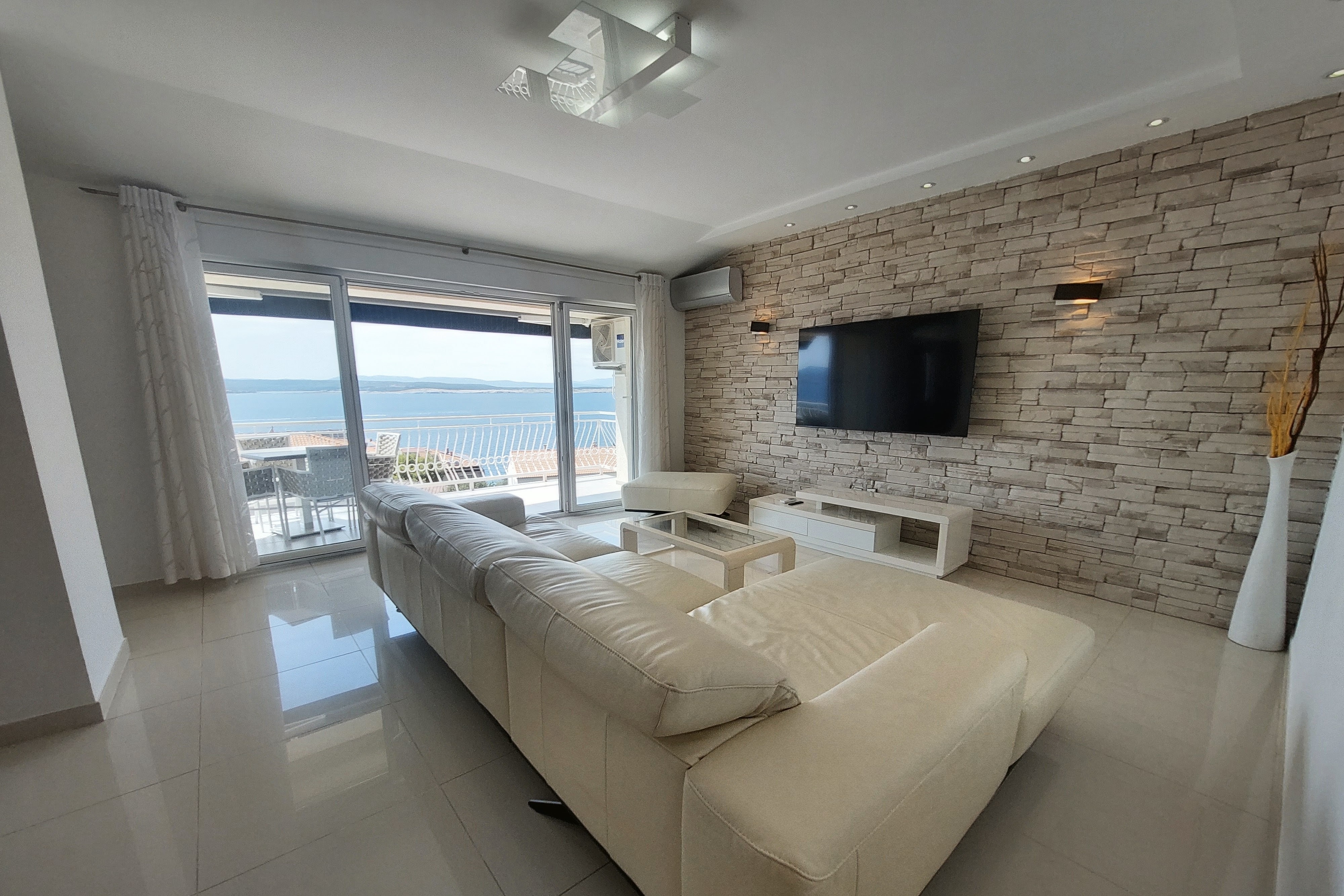 Appartement de deux chambres avec une piscine Dramalj, Crikvenica (A-27983-b) Appartement de deux chambres avec une piscine Dramalj, Crikvenica (A-27983-b)