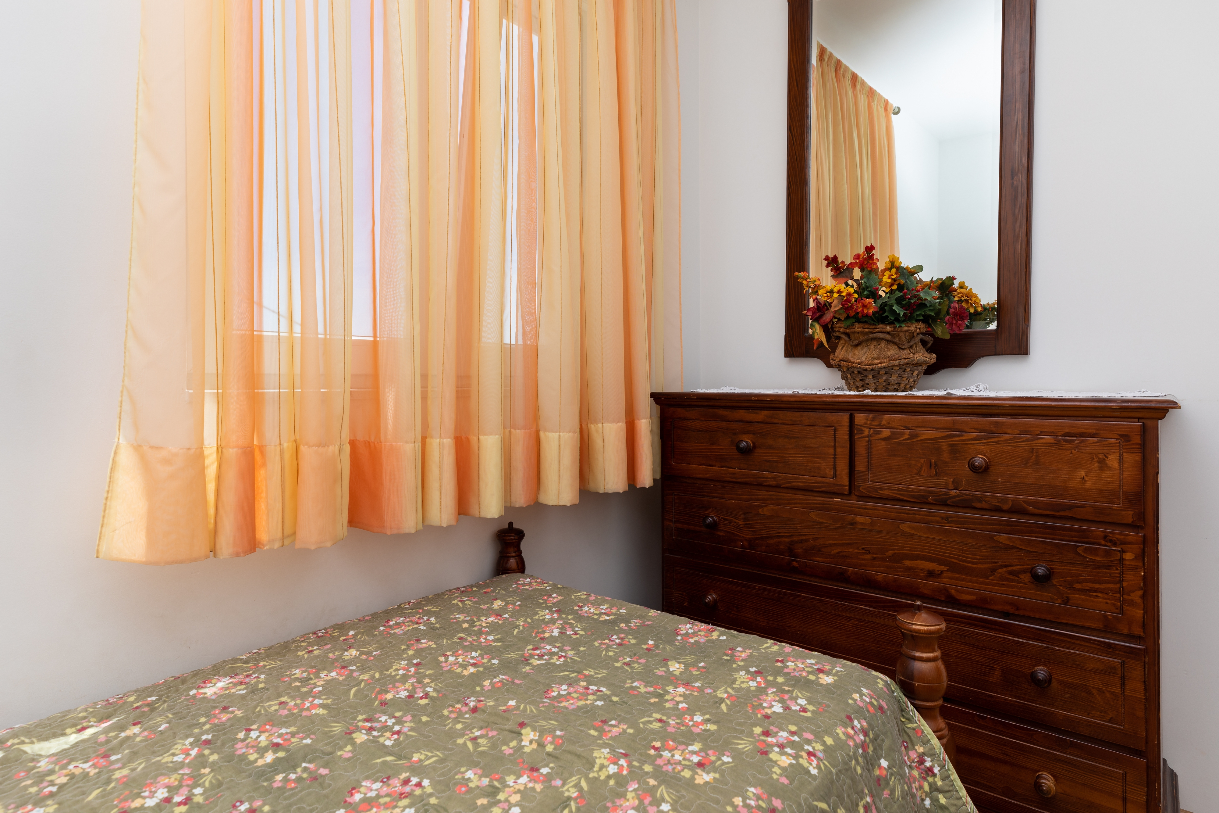 Three bedroom apartment with balcony and sea view Mimice, Omiš  A-a
