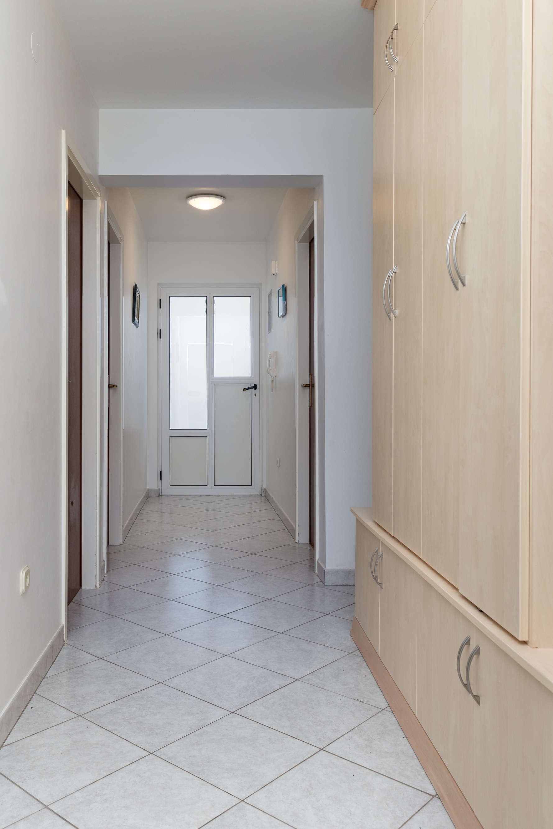 Three bedroom apartment with balcony and sea view Mimice, Omiš  A-a