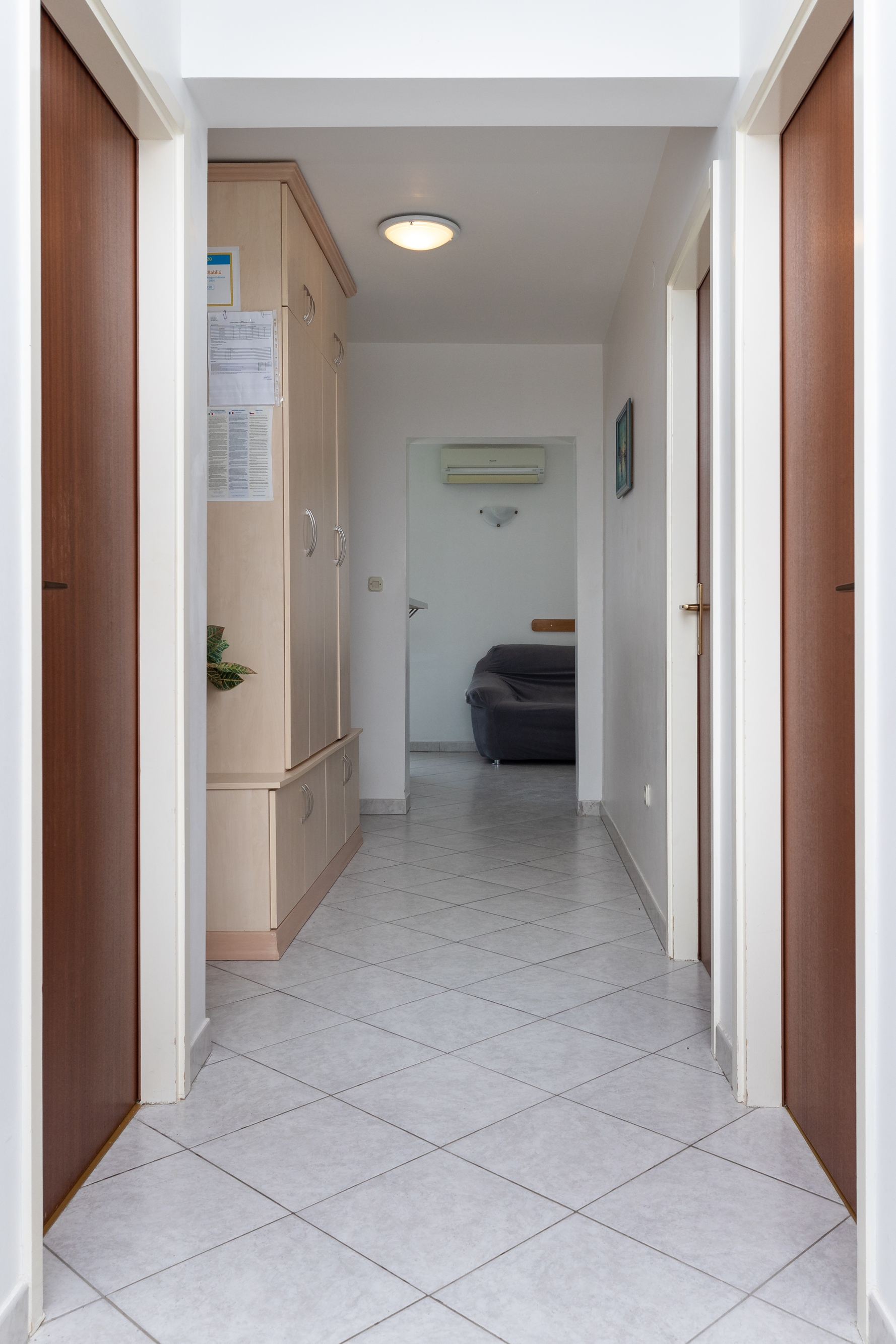Three bedroom apartment with balcony and sea view Mimice, Omiš  A-a