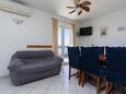 Living room Mimice, Living room in the apartment, air condition available, (pet friendly) and WiFi.