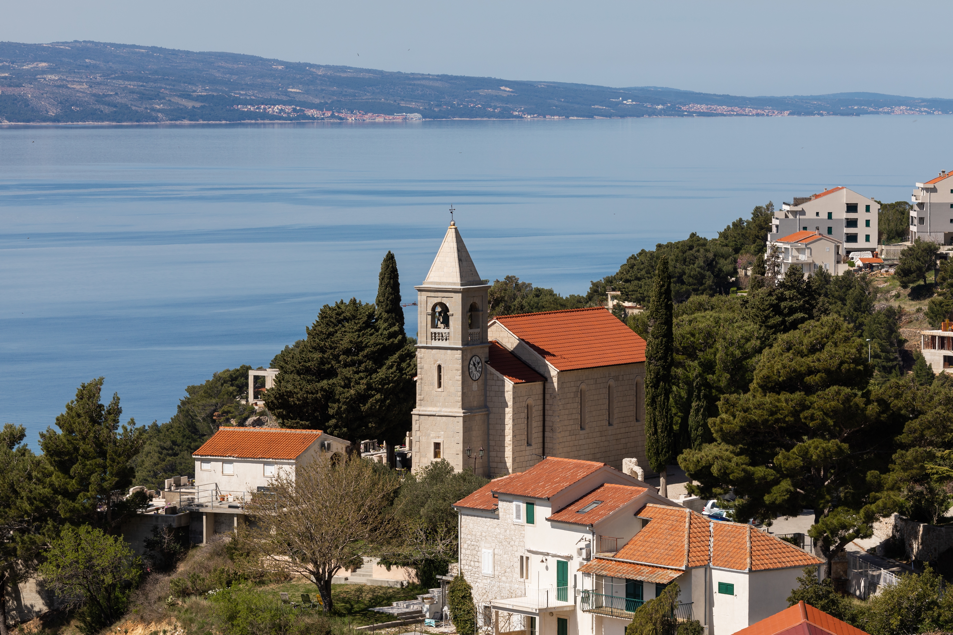 Three bedroom apartment with balcony and sea view Mimice, Omiš  A-b