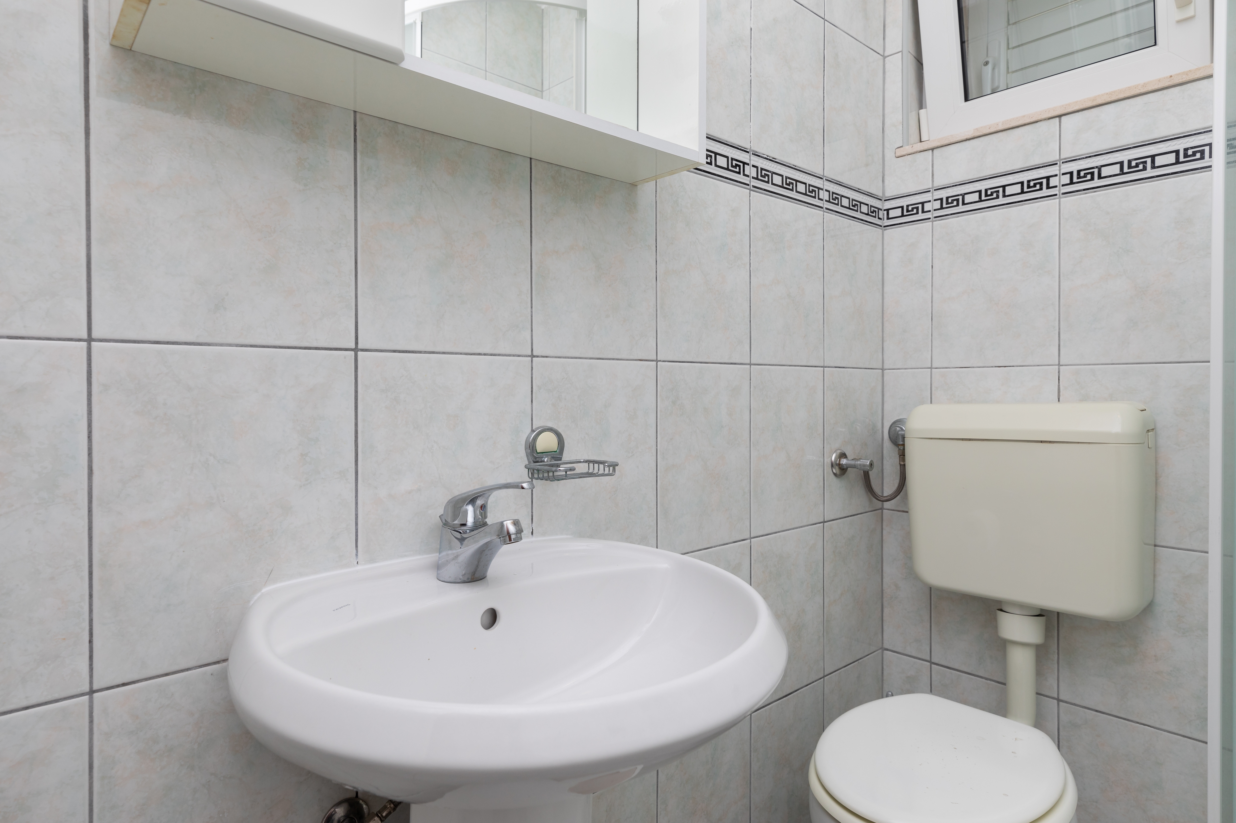 Three bedroom apartment with balcony and sea view Mimice, Omiš  A-b