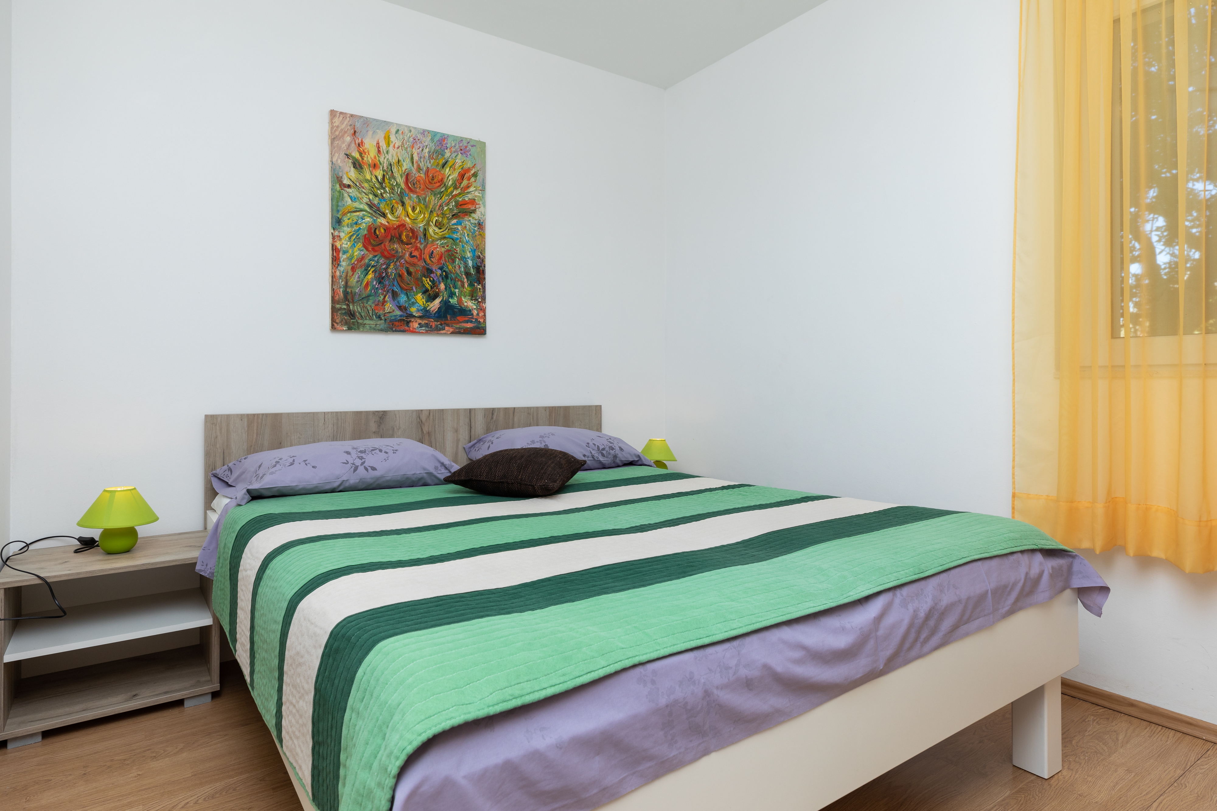 Three bedroom apartment with balcony and sea view Mimice, Omiš  A-b