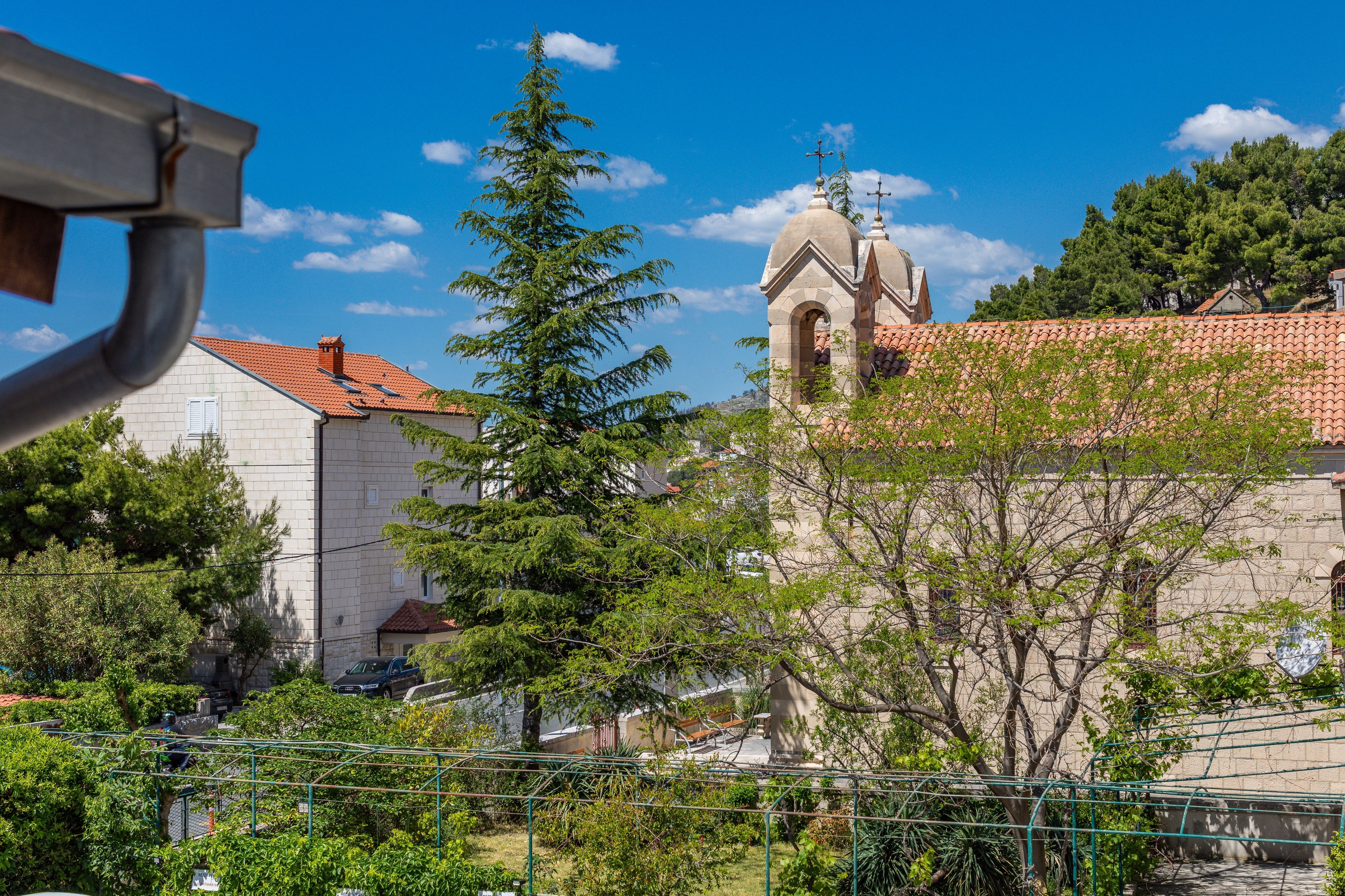 Three bedroom apartment near beach Sumpetar, Omiš  A-c