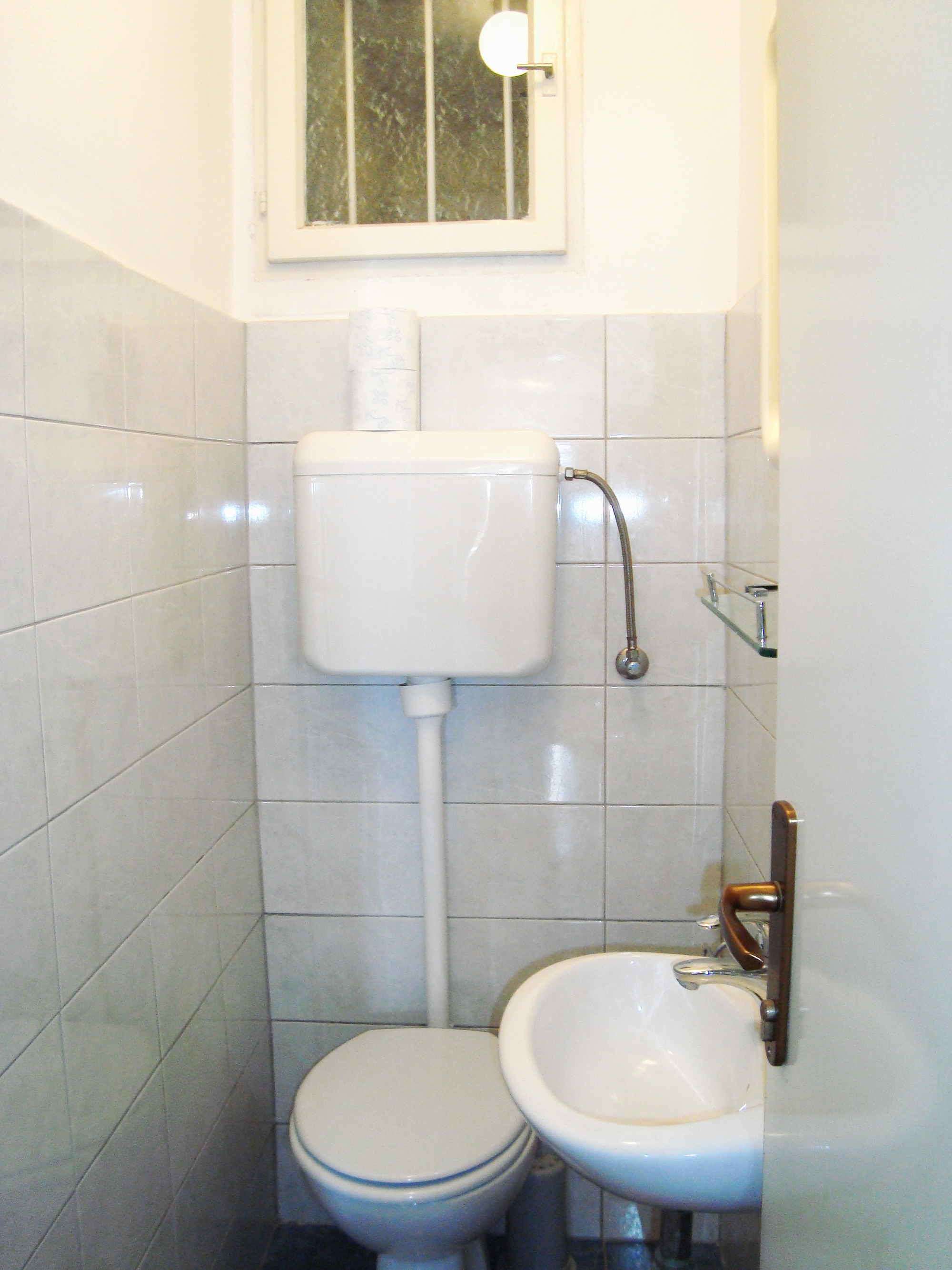 Three bedroom apartment near beach Mali Rat, Omiš  A-a