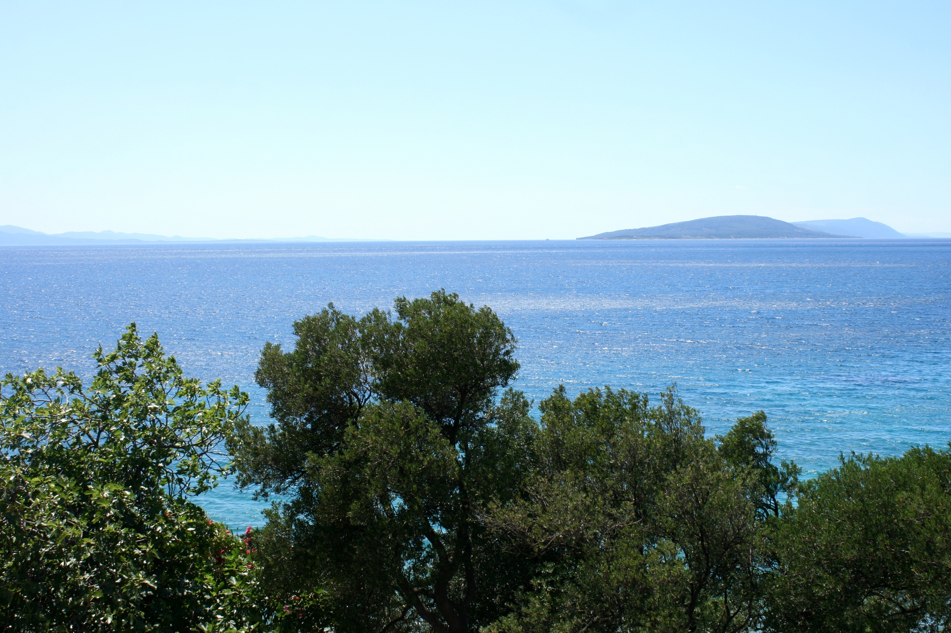One bedroom apartment near beach Zaostrog, Makarska  A-c