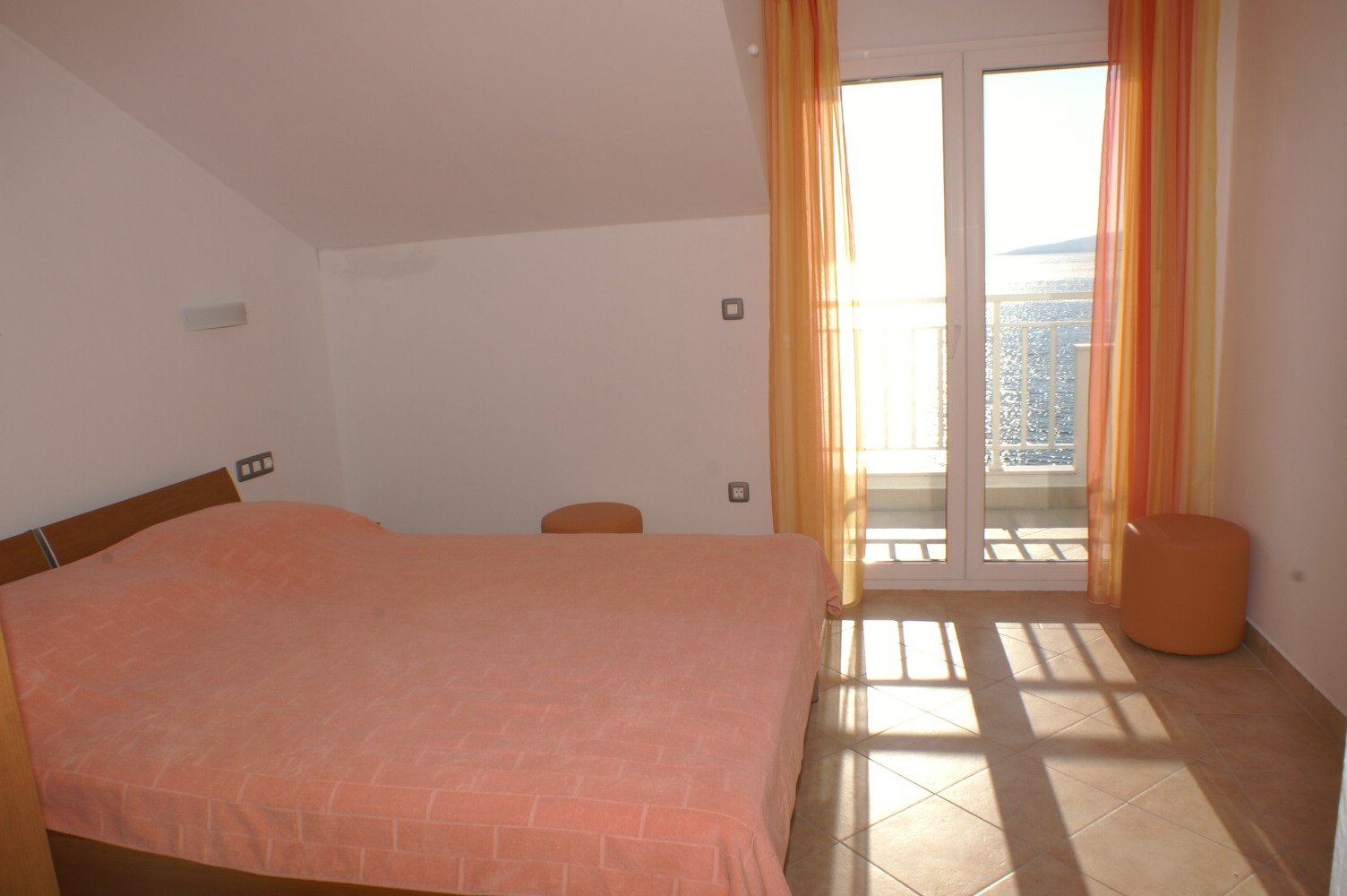 Studio flat near beach Zaostrog, Makarska (AS-2816-b) Studio flat near beach Zaostrog, Makarska (AS-2816-b)