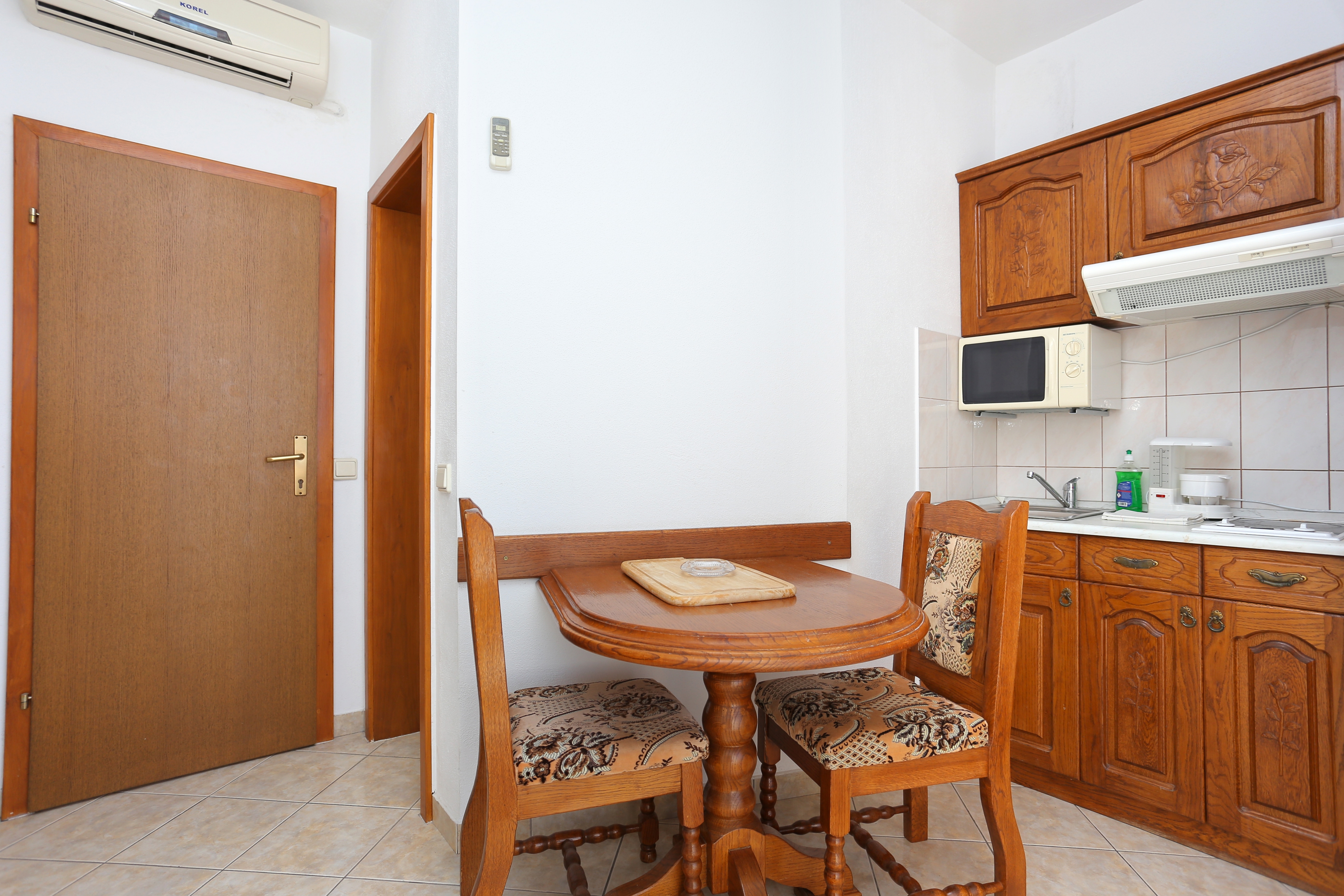 One bedroom apartment with balcony and sea view Stanići, Omiš (A-2818-a)