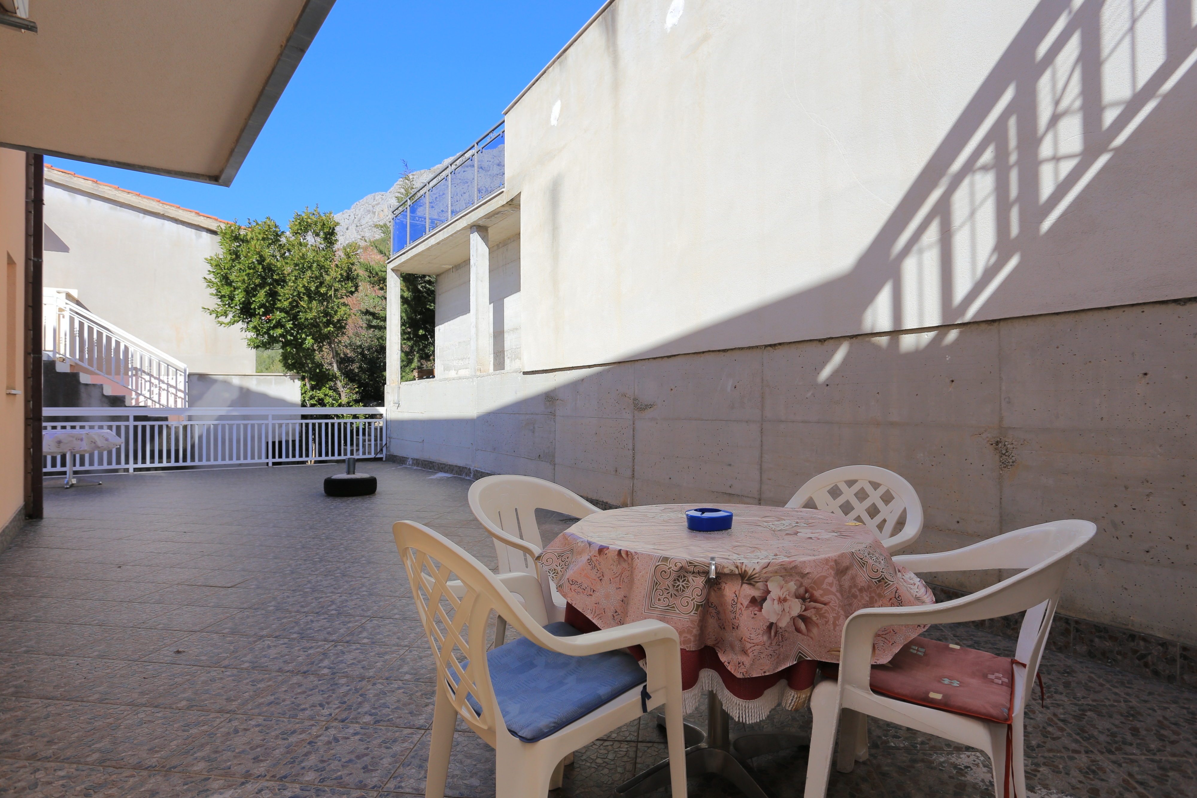 One bedroom apartment with terrace and sea view Stanići, Omiš  A-e