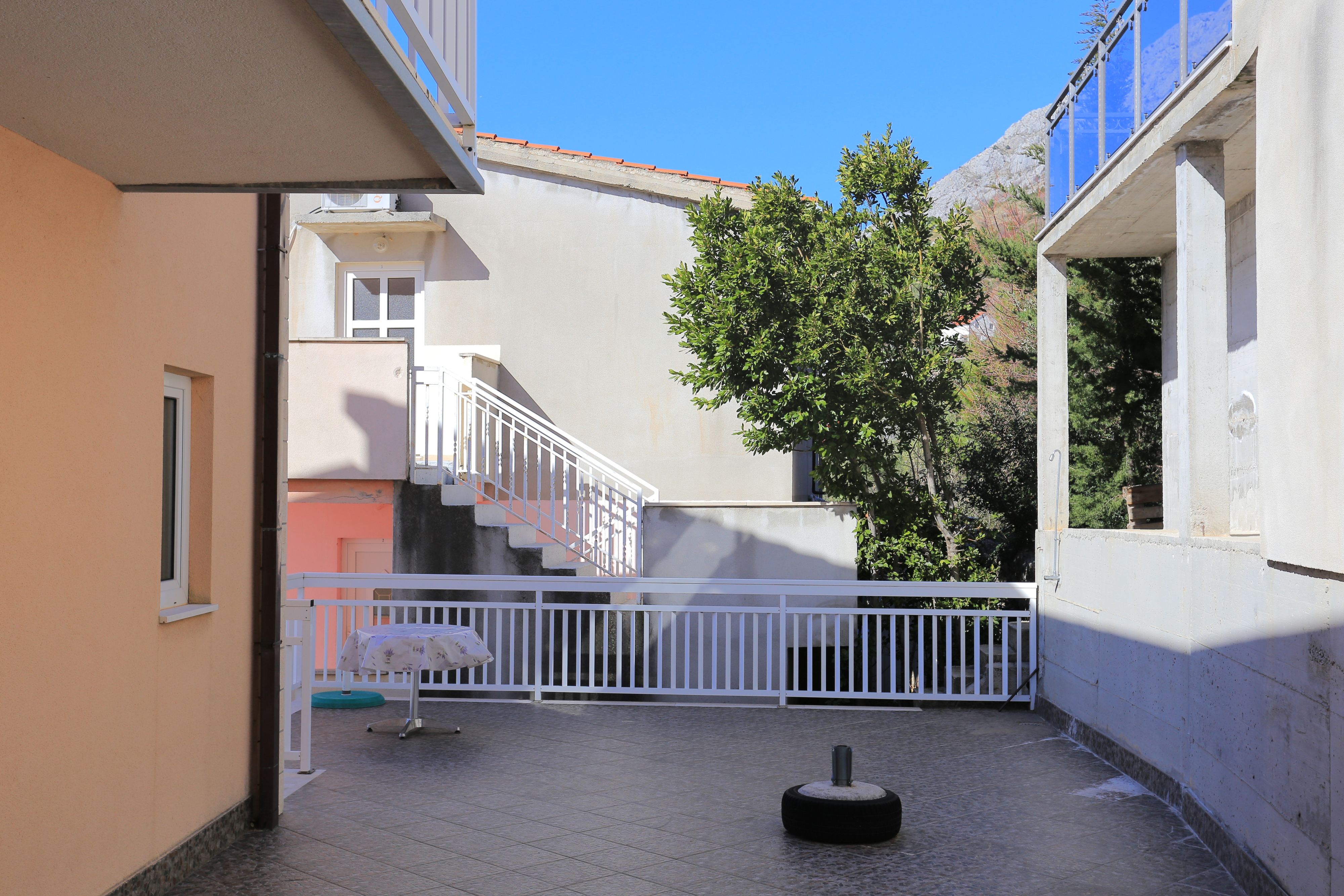 One bedroom apartment with terrace and sea view Stanići, Omiš  A-e