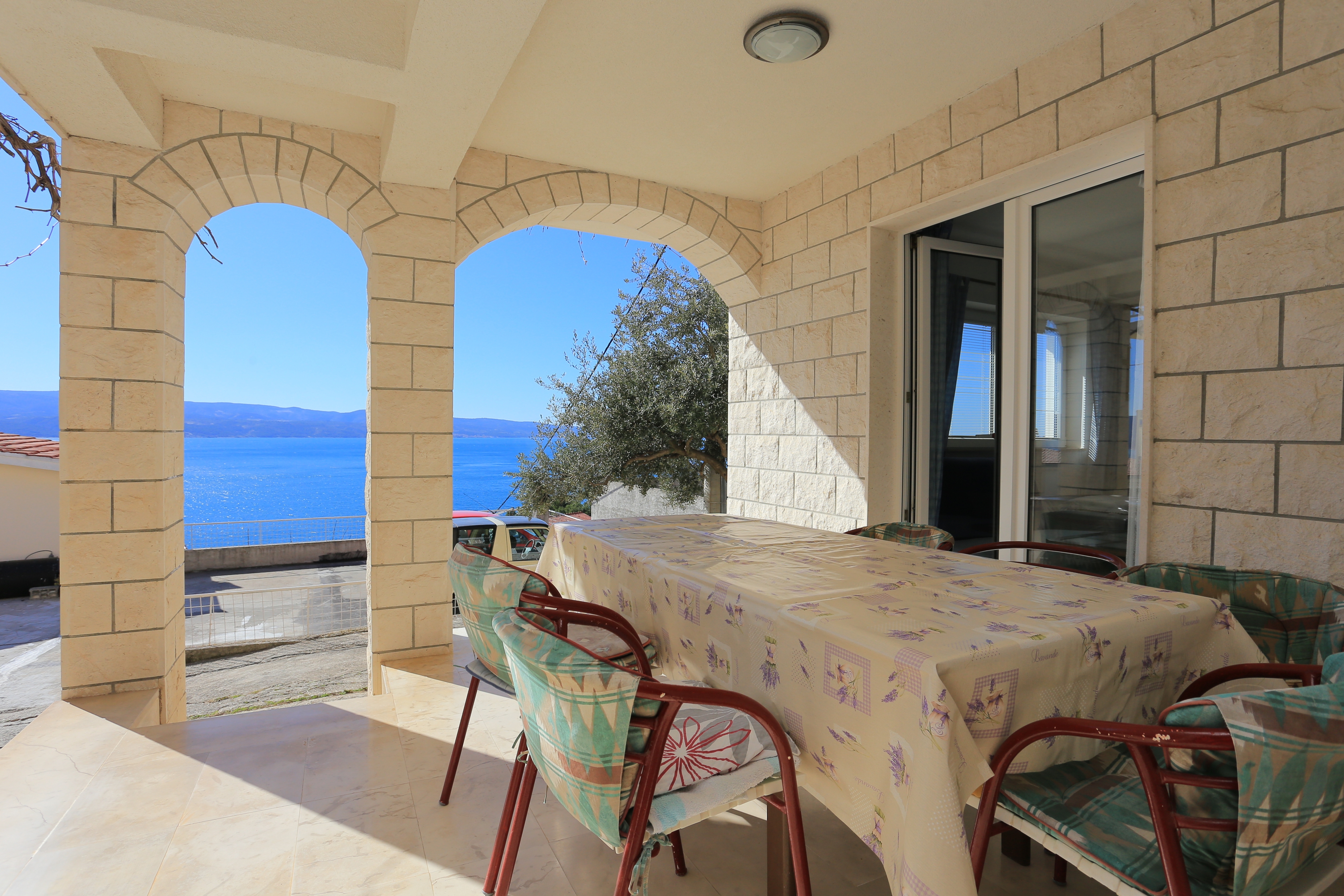 Two bedroom apartment with terrace Stanići, Omiš (A-2818-f)