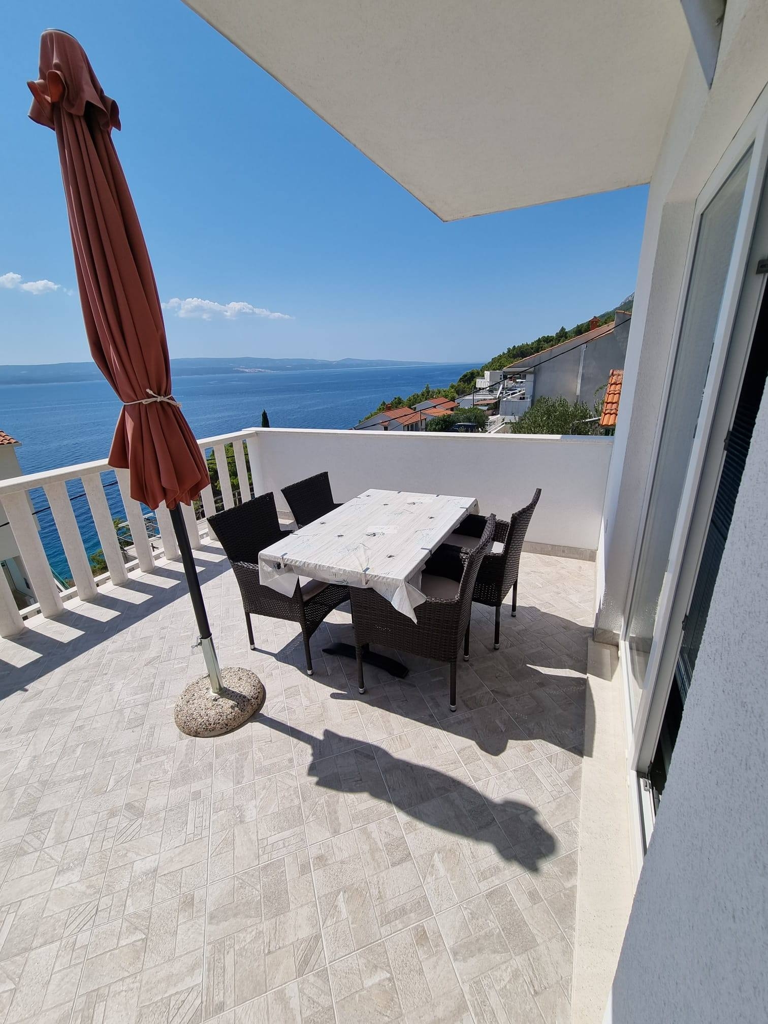 Top Omiš Pisak Top Omiš Pisak