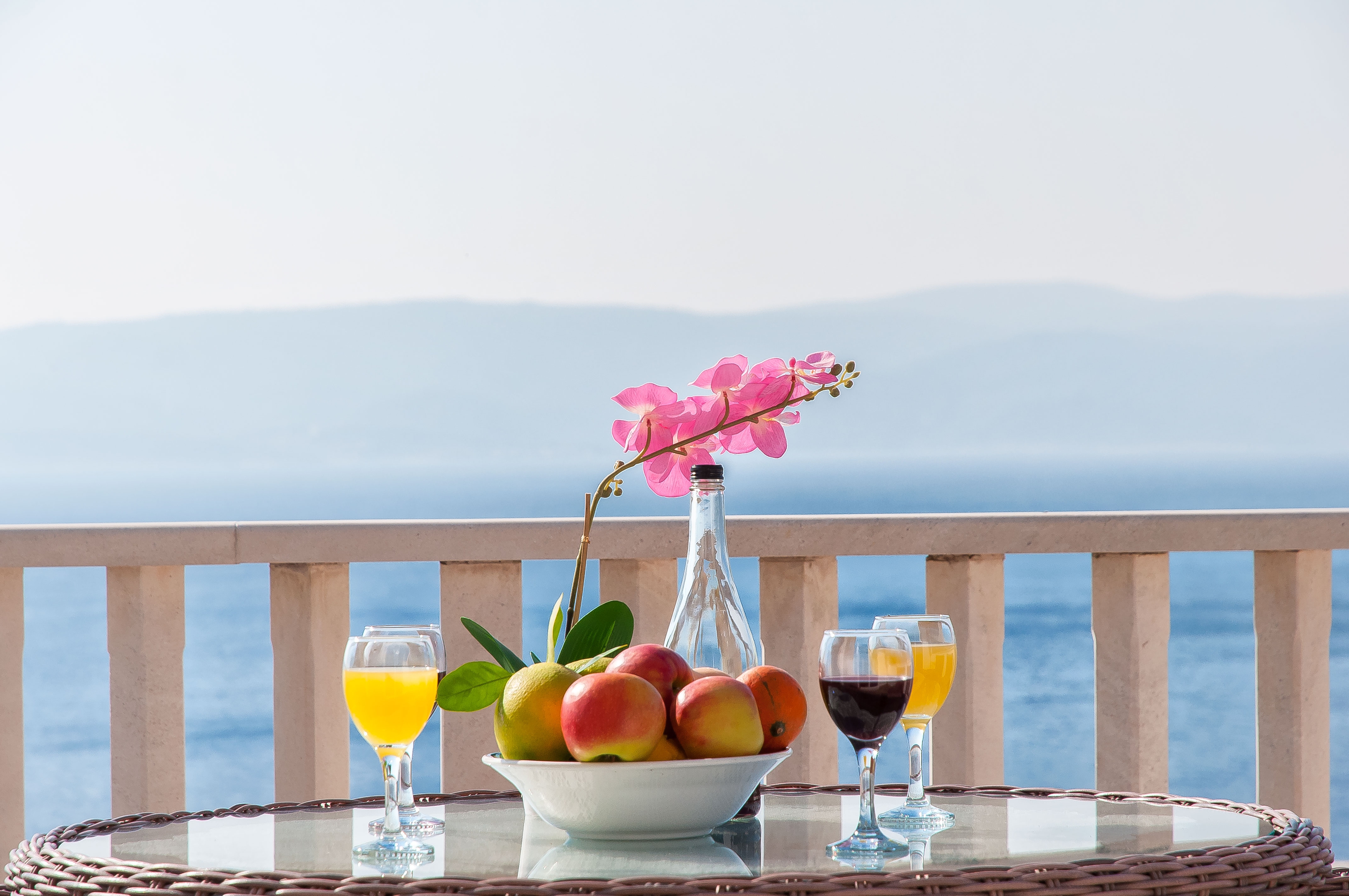 Two bedroom apartment with terrace and sea view Pisak, Omiš  A-d