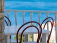 Nemira, Balcony in the apartment, with a sea view, (pet friendly) and WiFi.