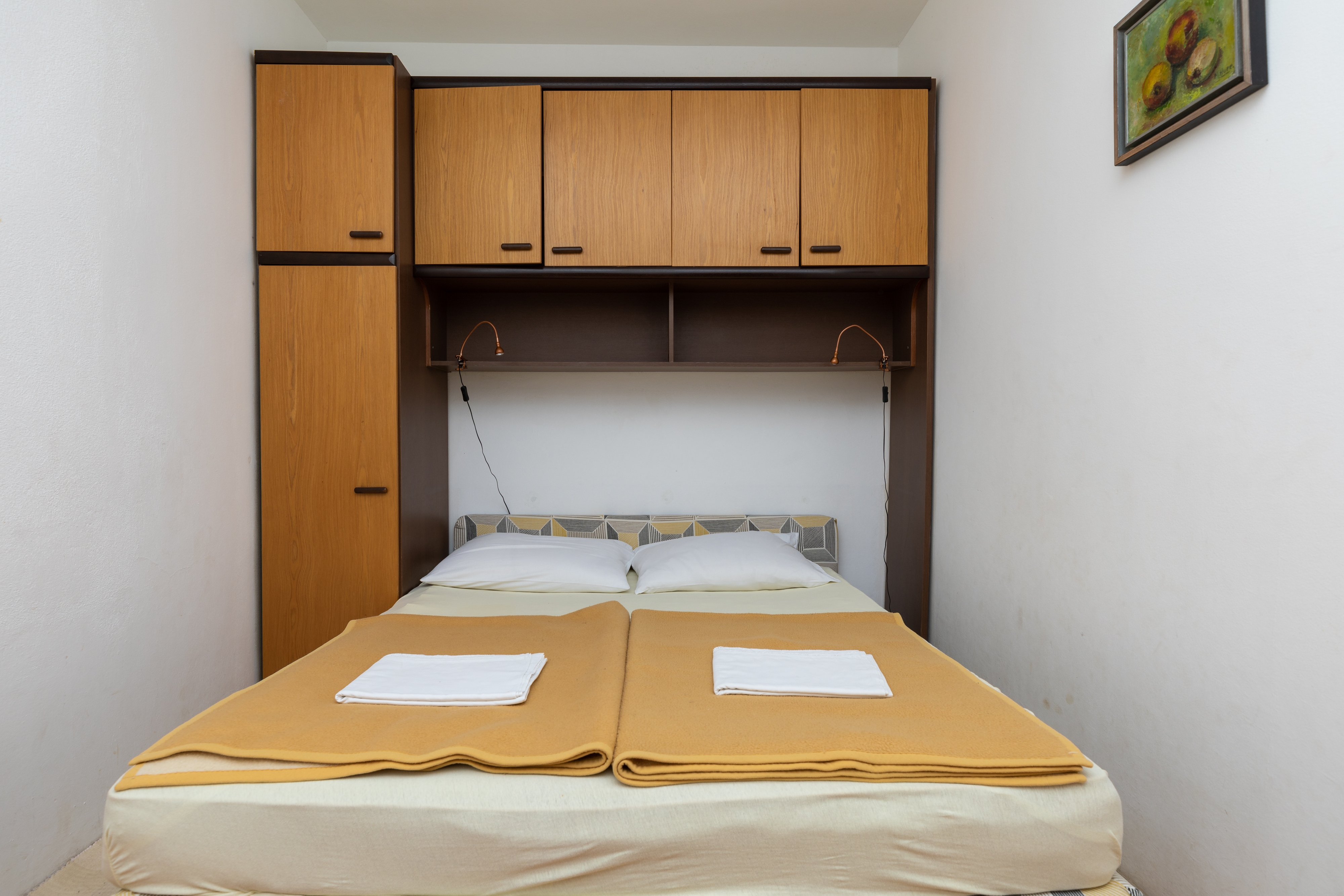 One bedroom apartment with balcony and sea view Nemira, Omiš  A-a