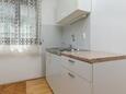 Nemira, Kitchen in the apartment, (pet friendly) and WiFi.