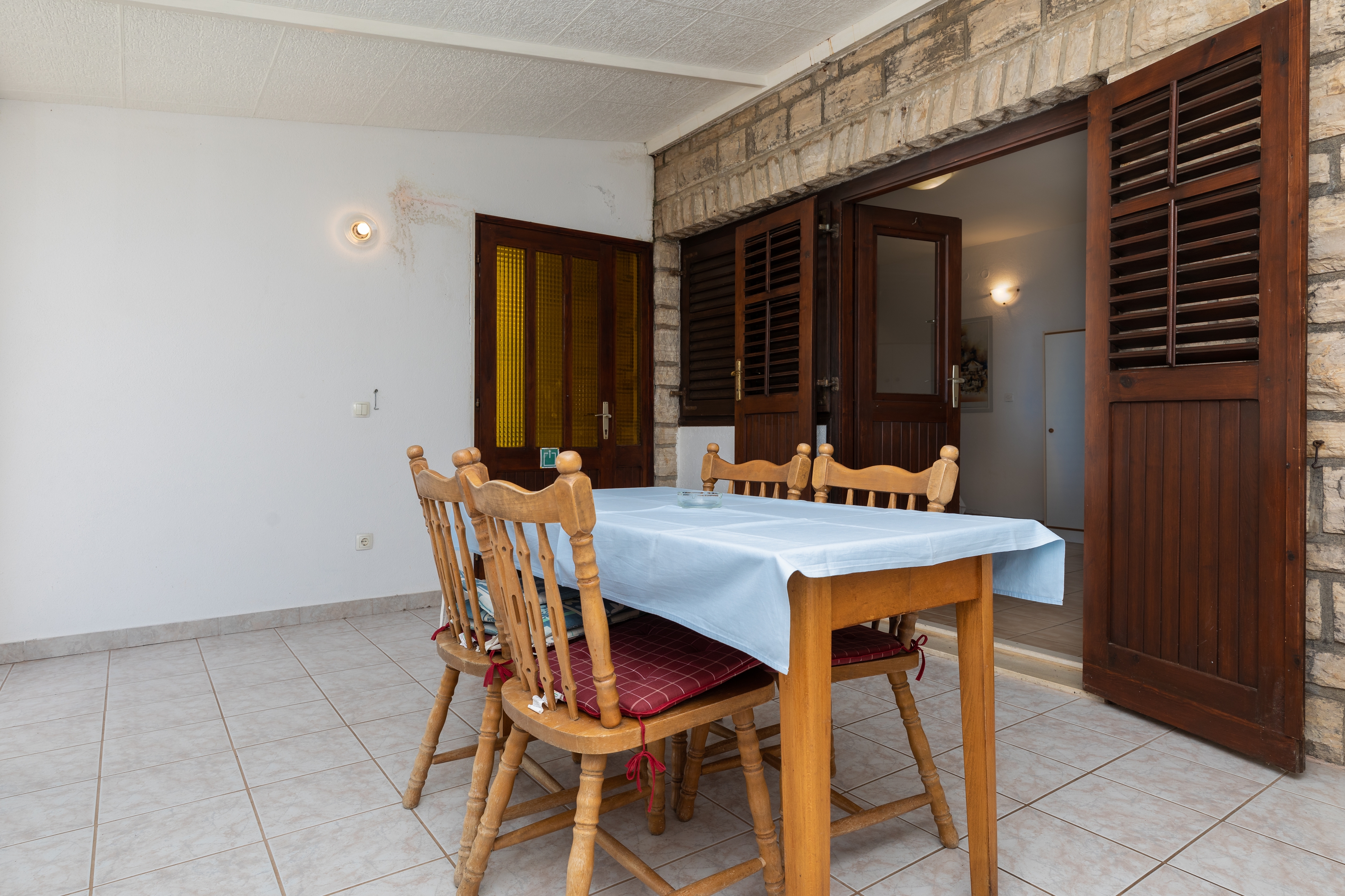 Top Omiš Nemira Top Omiš Nemira