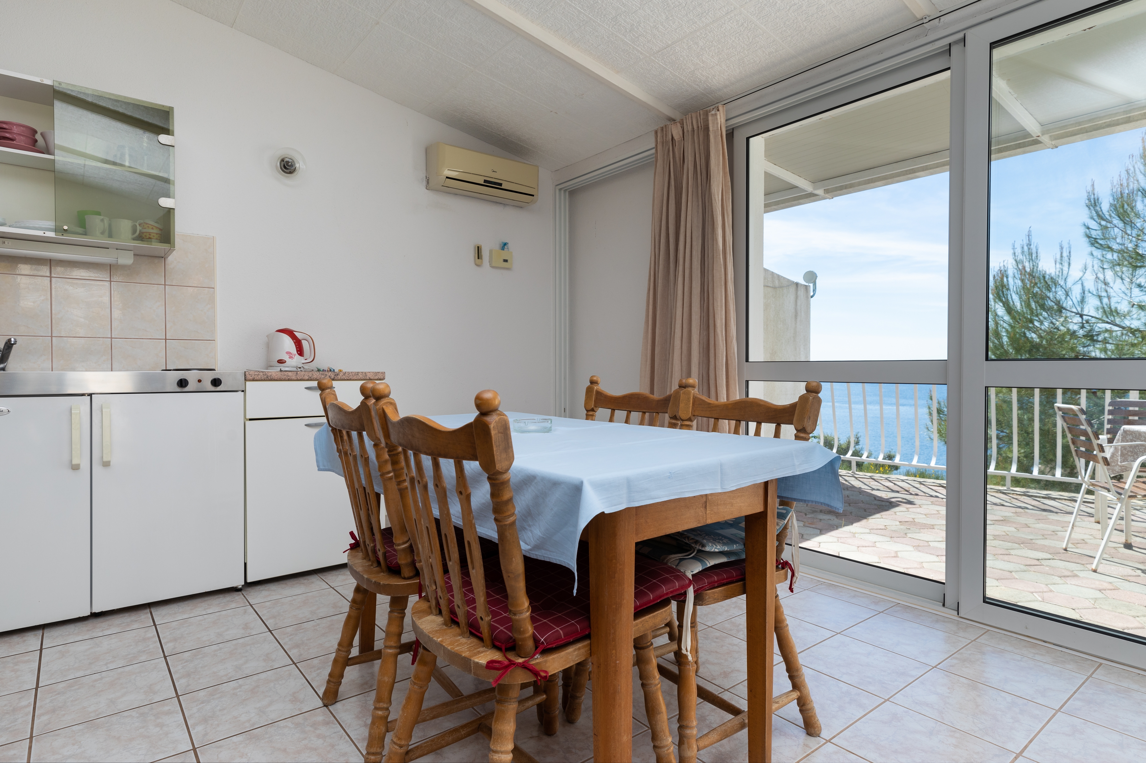 Top Omiš Nemira Top Omiš Nemira