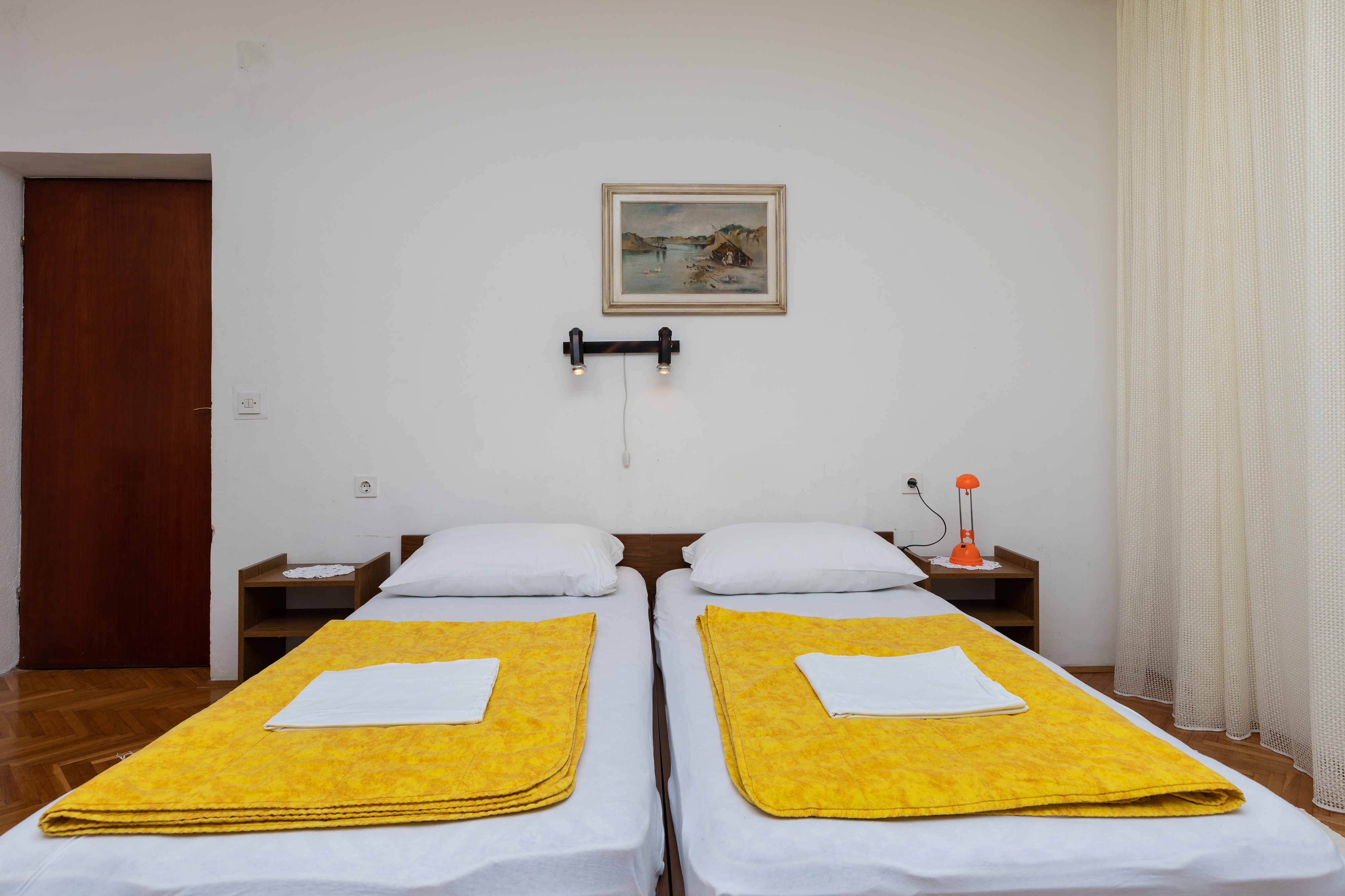 One bedroom apartment with air-conditioning Nemira, Omiš  A-f