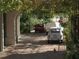 Parking lot Duće, Omiš, Parking lot 2830 - Apartments near sea with sandy beach.