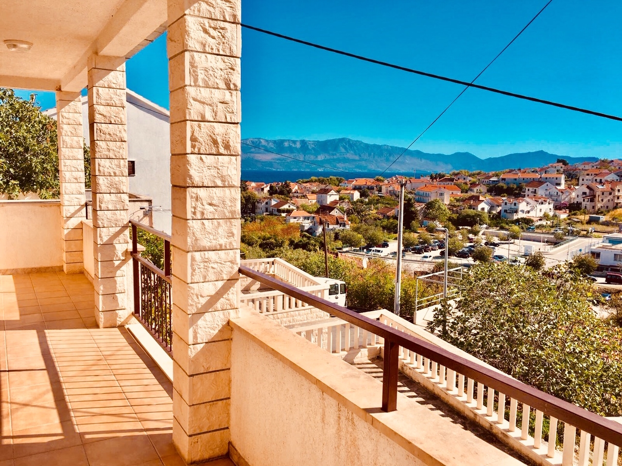 Two bedroom apartment with terrace and sea view Sutivan, Brač (A-2846-b) Two bedroom apartment with terrace and sea view Sutivan, Brač (A-2846-b)