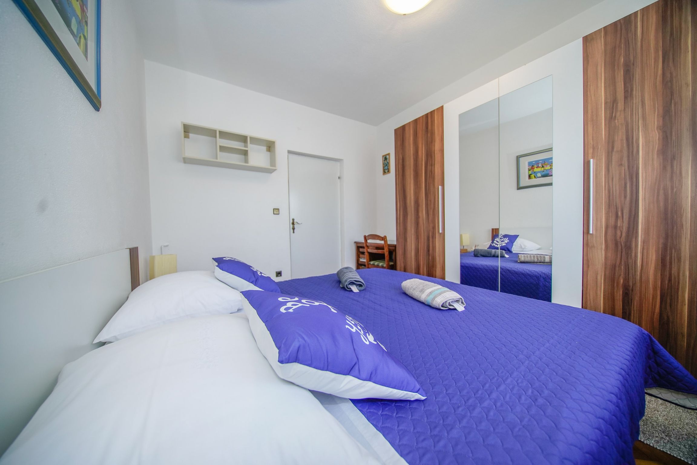 Two bedroom apartment with terrace and sea view Splitska, Brač  A-a