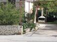 Parkoviště Supetar, Brač, Parkoviště 2868 - Ubytování s oblázkovou pláží.