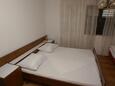 Спальня Supetar, Спальня в размещении типа room, доступный кондиционер и Домашние животные допускаются.