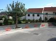 Parking lot Bol, Brač, Parking lot 2874 - Apartments with pebble beach.
