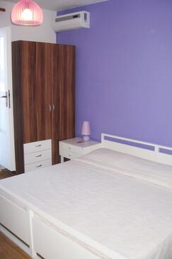Bedroom Bol, Bedroom in the room, WIFI.